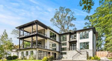 6884 CHURCHILL RD, MCLEAN, Virginia 22101, 6 Bedrooms Bedrooms, 28 Rooms Rooms,6 BathroomsBathrooms,Residential,For sale,6884 CHURCHILL RD,VAFX2280252 MLS # VAFX2280252