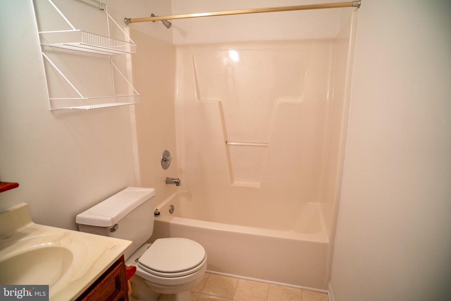 4 PAYTON CT, FREDERICKSBURG, Virginia 22405, 4 Bedrooms Bedrooms, ,3 BathroomsBathrooms,Residential,For sale,4 PAYTON CT,VAST2044494 MLS # VAST2044494