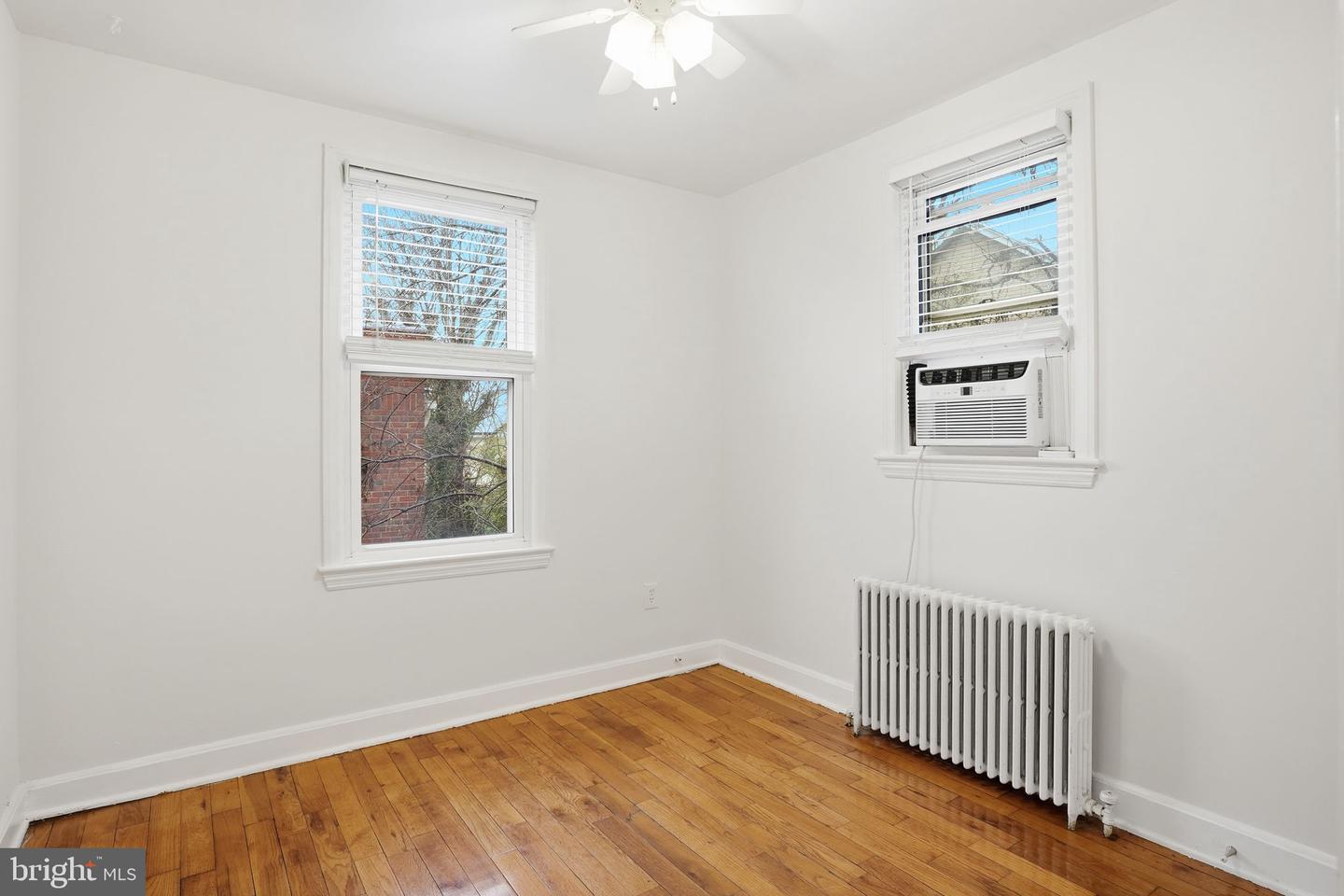 742 CONGRESS ST SE, WASHINGTON, District Of Columbia 20032, 3 Bedrooms Bedrooms, ,2 BathroomsBathrooms,Residential,For sale,742 CONGRESS ST SE,DCDC2233356 MLS # DCDC2233356