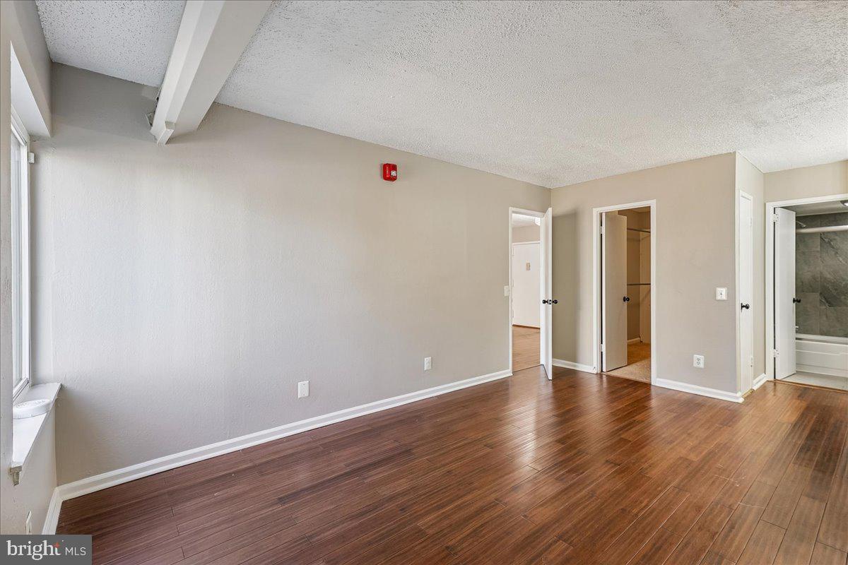 60 S VAN DORN ST #210, ALEXANDRIA, Virginia 22304, 2 Bedrooms Bedrooms, 4 Rooms Rooms,2 BathroomsBathrooms,Residential,For sale,60 S VAN DORN ST #210,VAAX2052330 MLS # VAAX2052330