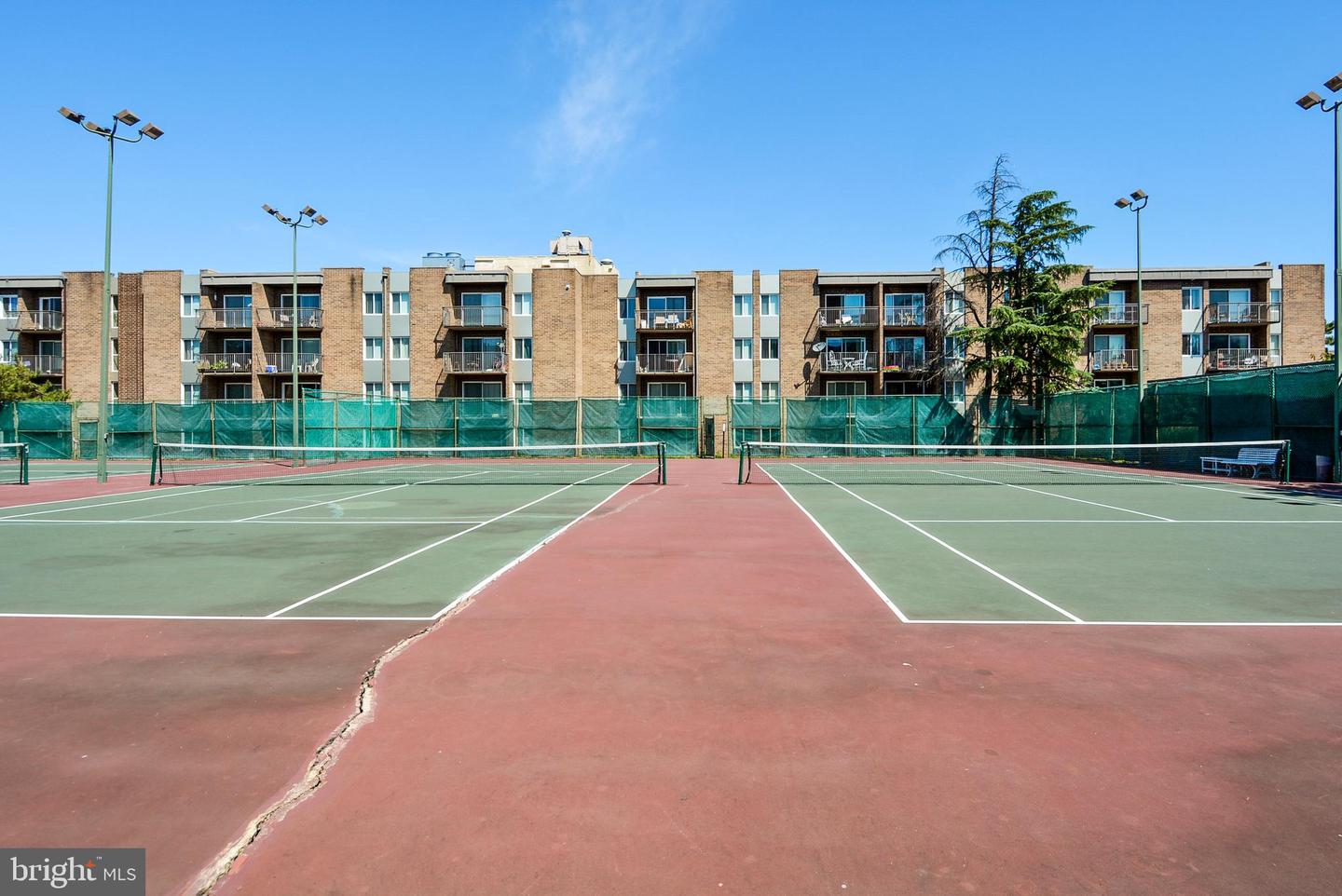 60 S VAN DORN ST #210, ALEXANDRIA, Virginia 22304, 2 Bedrooms Bedrooms, 4 Rooms Rooms,2 BathroomsBathrooms,Residential,For sale,60 S VAN DORN ST #210,VAAX2052330 MLS # VAAX2052330