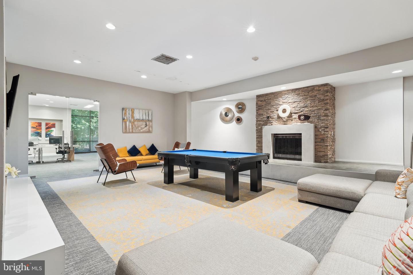 60 S VAN DORN ST #210, ALEXANDRIA, Virginia 22304, 2 Bedrooms Bedrooms, 4 Rooms Rooms,2 BathroomsBathrooms,Residential,For sale,60 S VAN DORN ST #210,VAAX2052330 MLS # VAAX2052330