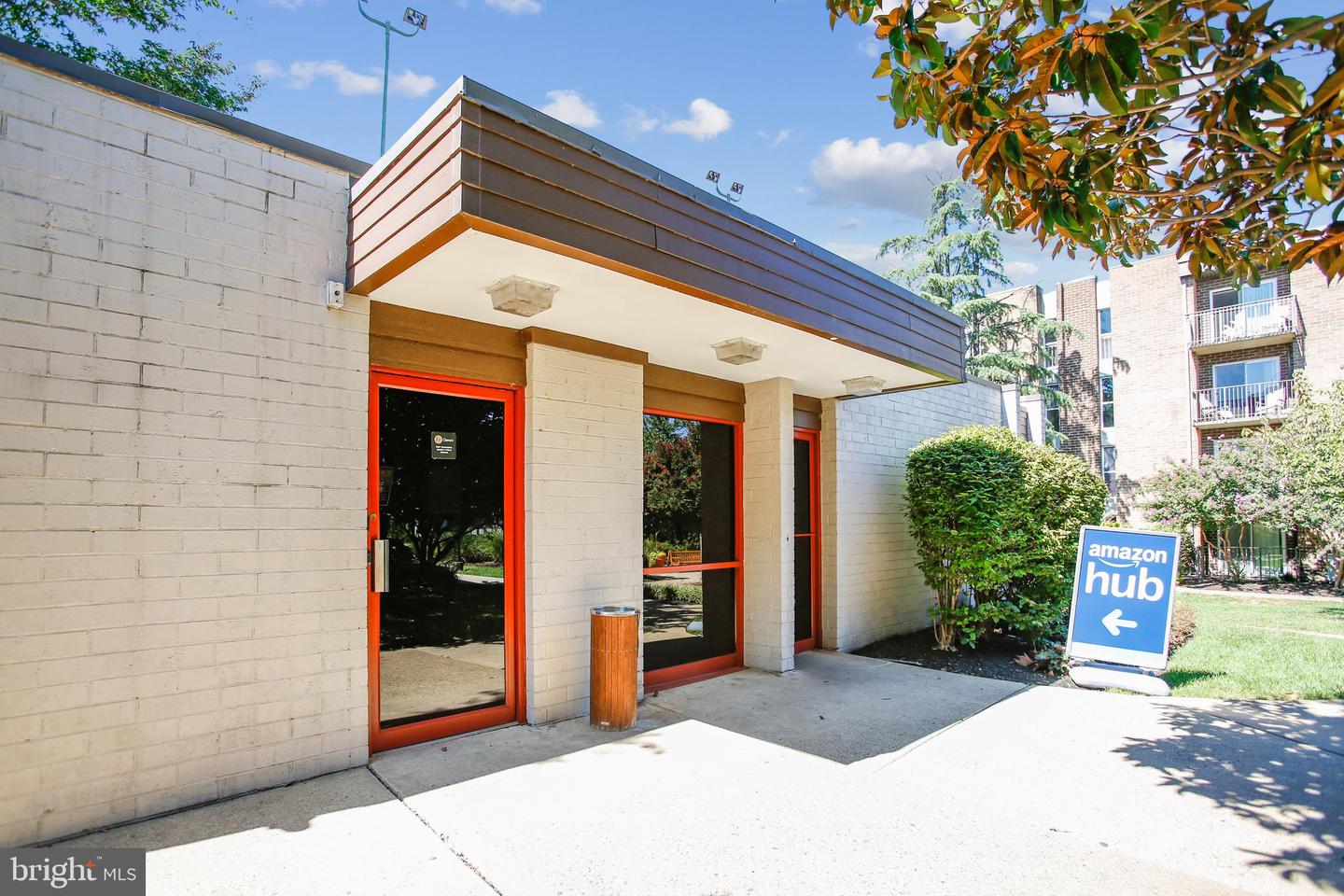 60 S VAN DORN ST #210, ALEXANDRIA, Virginia 22304, 2 Bedrooms Bedrooms, 4 Rooms Rooms,2 BathroomsBathrooms,Residential,For sale,60 S VAN DORN ST #210,VAAX2052330 MLS # VAAX2052330