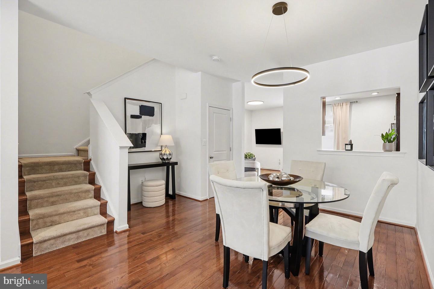 41627 EPPING GREEN SQ, ALDIE, Virginia 20105, 3 Bedrooms Bedrooms, ,2 BathroomsBathrooms,Residential,For sale,41627 EPPING GREEN SQ,VALO2112640 MLS # VALO2112640 41627 EPPING GREEN SQ, ALDIE, Virginia 20105, 3 Bedrooms Bedrooms, ,2 BathroomsBathrooms,Residential,For sale,41627 EPPING GREEN SQ,VALO2112640 MLS # VALO2112640