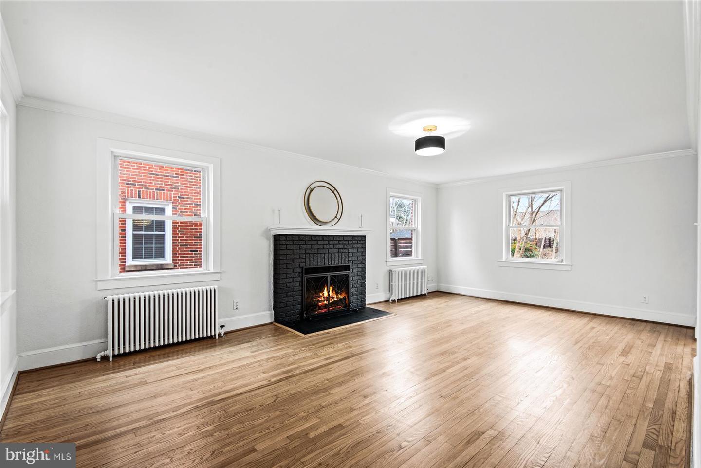 1312 ROWE ST, FREDERICKSBURG, Virginia 22401, 4 Bedrooms Bedrooms, ,3 BathroomsBathrooms,Residential,For sale,1312 ROWE ST,VAFB2009462 MLS # VAFB2009462