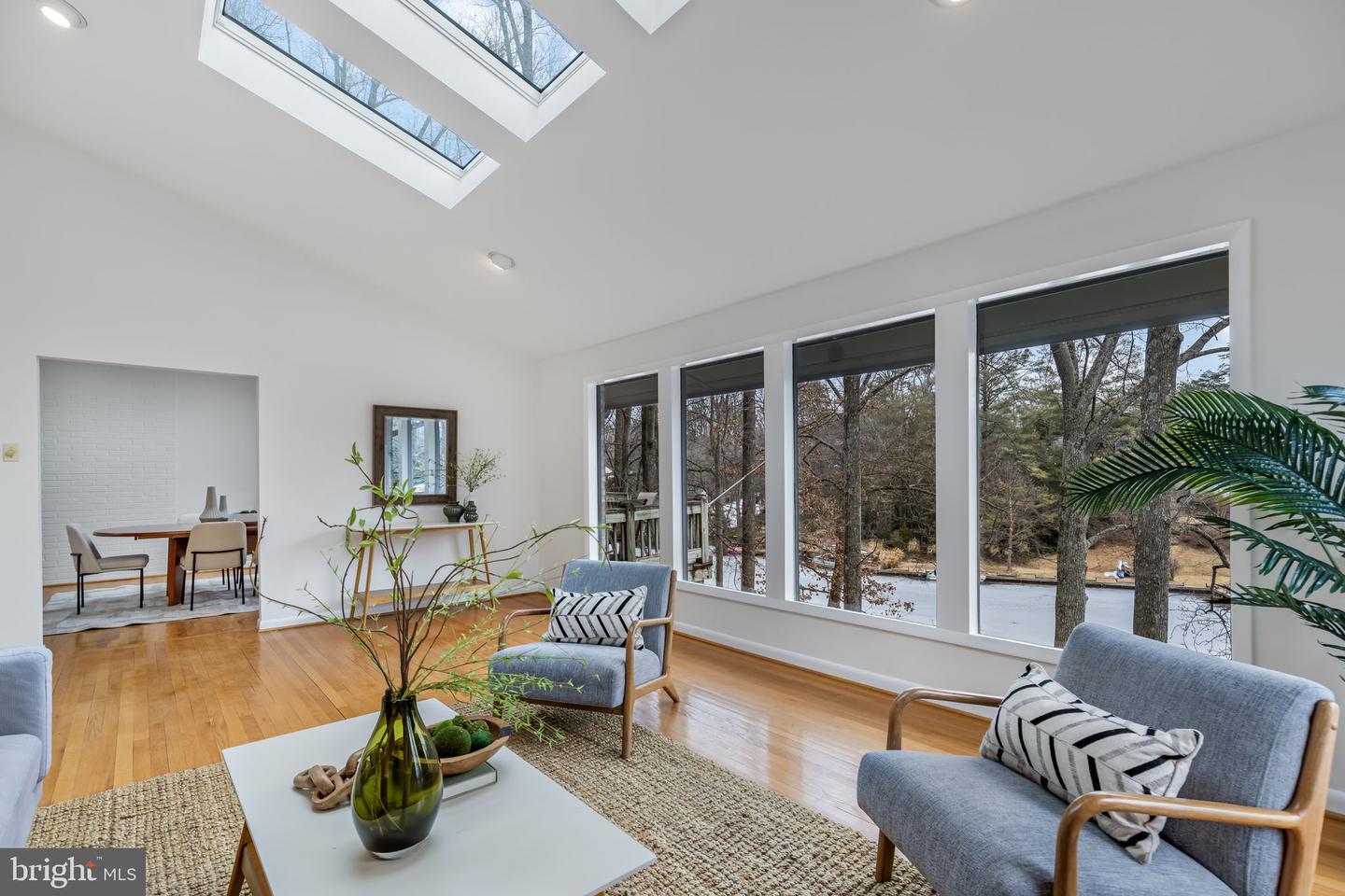 6114 BEACHWAY DR, FALLS CHURCH, Virginia 22041, 4 Bedrooms Bedrooms, ,3 BathroomsBathrooms,Residential,For sale,6114 BEACHWAY DR,VAFX2283782 MLS # VAFX2283782