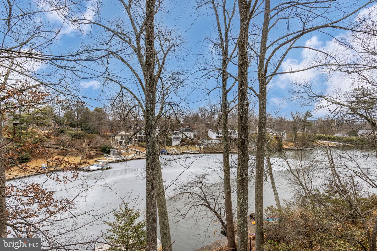 6114 BEACHWAY DR, FALLS CHURCH, Virginia 22041, 4 Bedrooms Bedrooms, ,3 BathroomsBathrooms,Residential,For sale,6114 BEACHWAY DR,VAFX2283782 MLS # VAFX2283782