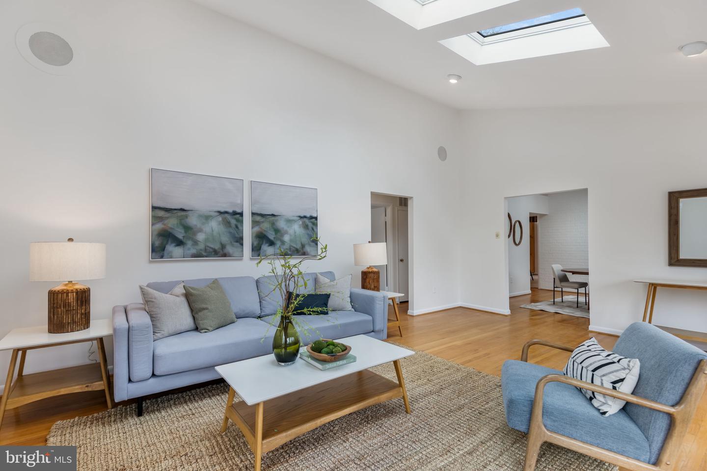 6114 BEACHWAY DR, FALLS CHURCH, Virginia 22041, 4 Bedrooms Bedrooms, ,3 BathroomsBathrooms,Residential,For sale,6114 BEACHWAY DR,VAFX2283782 MLS # VAFX2283782