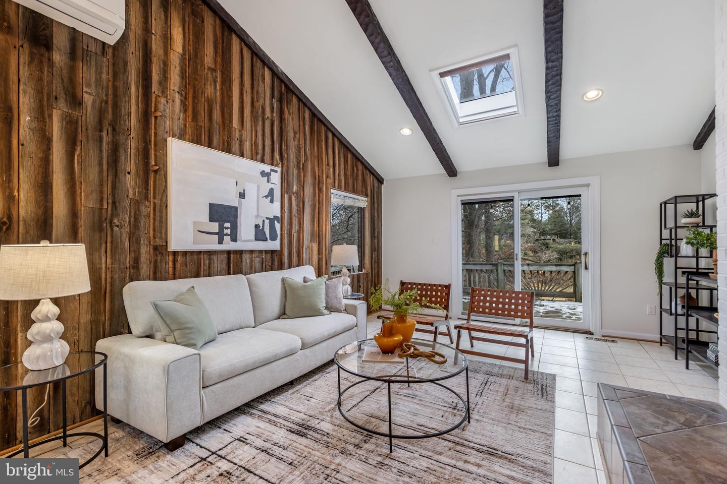 6114 BEACHWAY DR, FALLS CHURCH, Virginia 22041, 4 Bedrooms Bedrooms, ,3 BathroomsBathrooms,Residential,For sale,6114 BEACHWAY DR,VAFX2283782 MLS # VAFX2283782