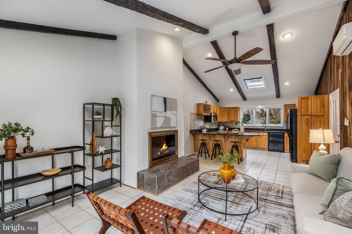 6114 BEACHWAY DR, FALLS CHURCH, Virginia 22041, 4 Bedrooms Bedrooms, ,3 BathroomsBathrooms,Residential,For sale,6114 BEACHWAY DR,VAFX2283782 MLS # VAFX2283782