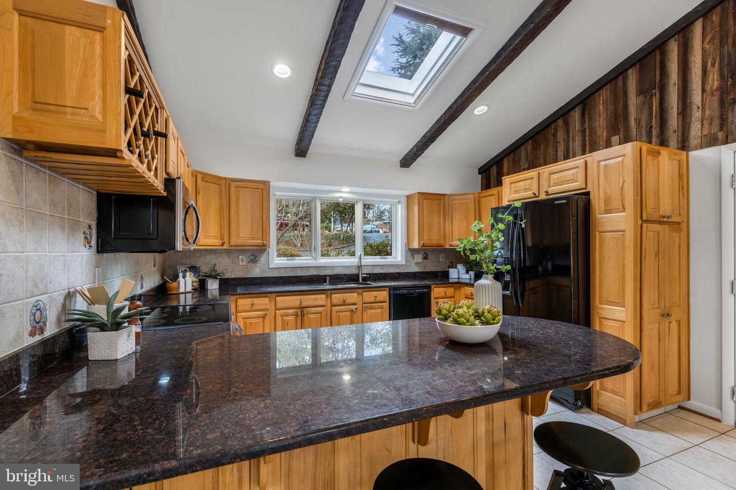 6114 BEACHWAY DR, FALLS CHURCH, Virginia 22041, 4 Bedrooms Bedrooms, ,3 BathroomsBathrooms,Residential,For sale,6114 BEACHWAY DR,VAFX2283782 MLS # VAFX2283782