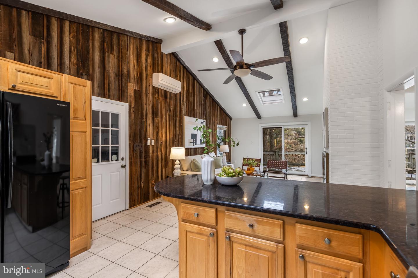 6114 BEACHWAY DR, FALLS CHURCH, Virginia 22041, 4 Bedrooms Bedrooms, ,3 BathroomsBathrooms,Residential,For sale,6114 BEACHWAY DR,VAFX2283782 MLS # VAFX2283782