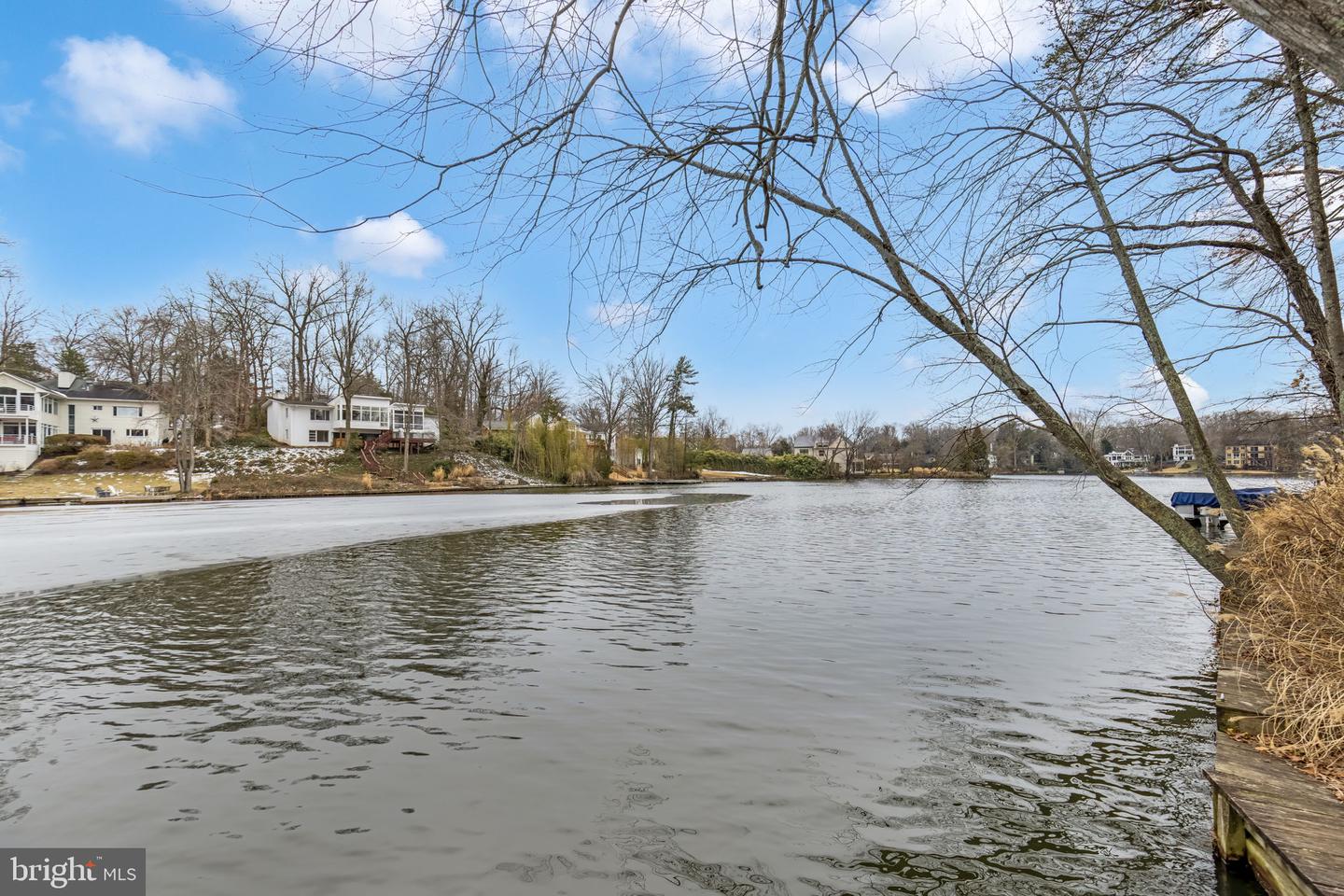 6114 BEACHWAY DR, FALLS CHURCH, Virginia 22041, 4 Bedrooms Bedrooms, ,3 BathroomsBathrooms,Residential,For sale,6114 BEACHWAY DR,VAFX2283782 MLS # VAFX2283782