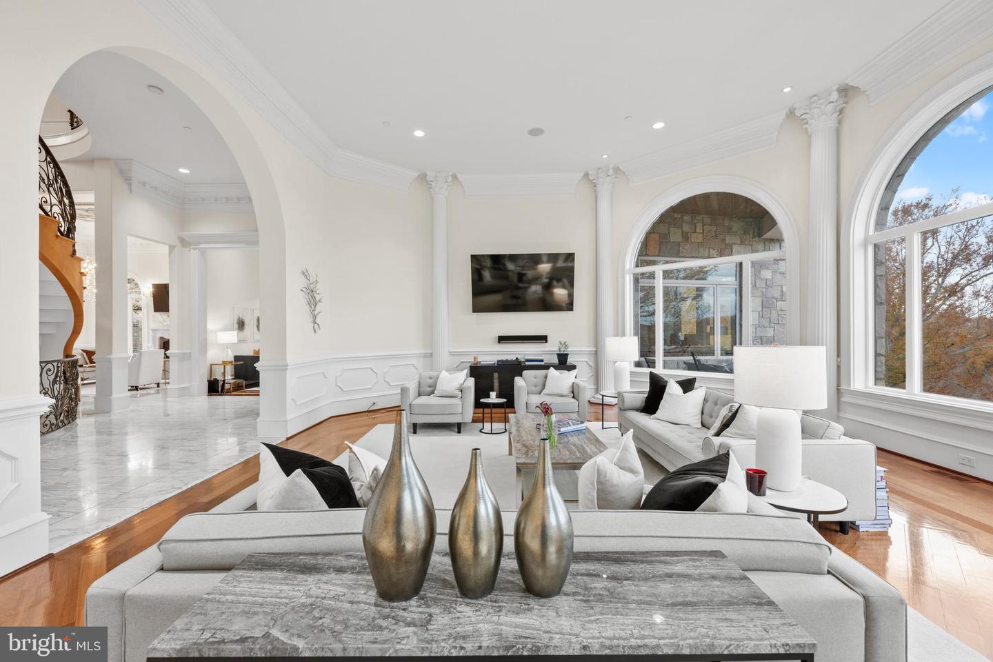 612 RIVERCREST DR, MCLEAN, Virginia 22101, 8 Bedrooms Bedrooms, ,9 BathroomsBathrooms,Residential,For sale,612 RIVERCREST DR,VAFX2284114 MLS # VAFX2284114 612 RIVERCREST DR, MCLEAN, Virginia 22101, 8 Bedrooms Bedrooms, ,9 BathroomsBathrooms,Residential,For sale,612 RIVERCREST DR,VAFX2284114 MLS # VAFX2284114