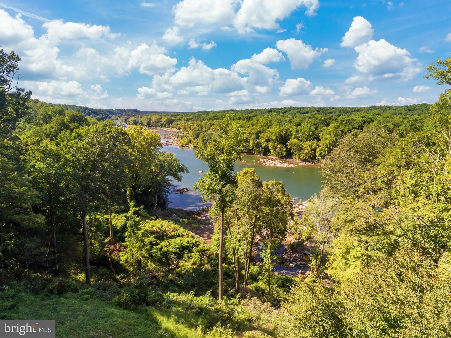 612 RIVERCREST DR, MCLEAN, Virginia 22101, 8 Bedrooms Bedrooms, ,9 BathroomsBathrooms,Residential,For sale,612 RIVERCREST DR,VAFX2284114 MLS # VAFX2284114 612 RIVERCREST DR, MCLEAN, Virginia 22101, 8 Bedrooms Bedrooms, ,9 BathroomsBathrooms,Residential,For sale,612 RIVERCREST DR,VAFX2284114 MLS # VAFX2284114