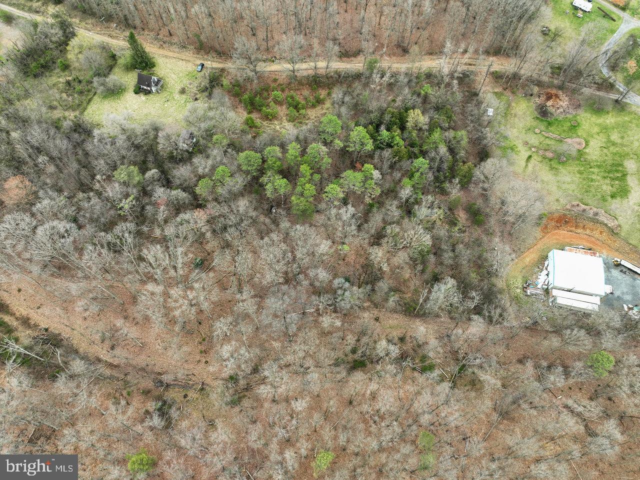 533 RAILROAD AVE, SHENANDOAH, Virginia 22849, 1 Bedroom Bedrooms, 2 Rooms Rooms,1 BathroomBathrooms,Residential,For sale,533 RAILROAD AVE,VAPA2005862 MLS # VAPA2005862