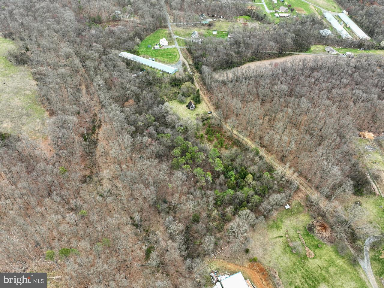 533 RAILROAD AVE, SHENANDOAH, Virginia 22849, 1 Bedroom Bedrooms, 2 Rooms Rooms,1 BathroomBathrooms,Residential,For sale,533 RAILROAD AVE,VAPA2005862 MLS # VAPA2005862