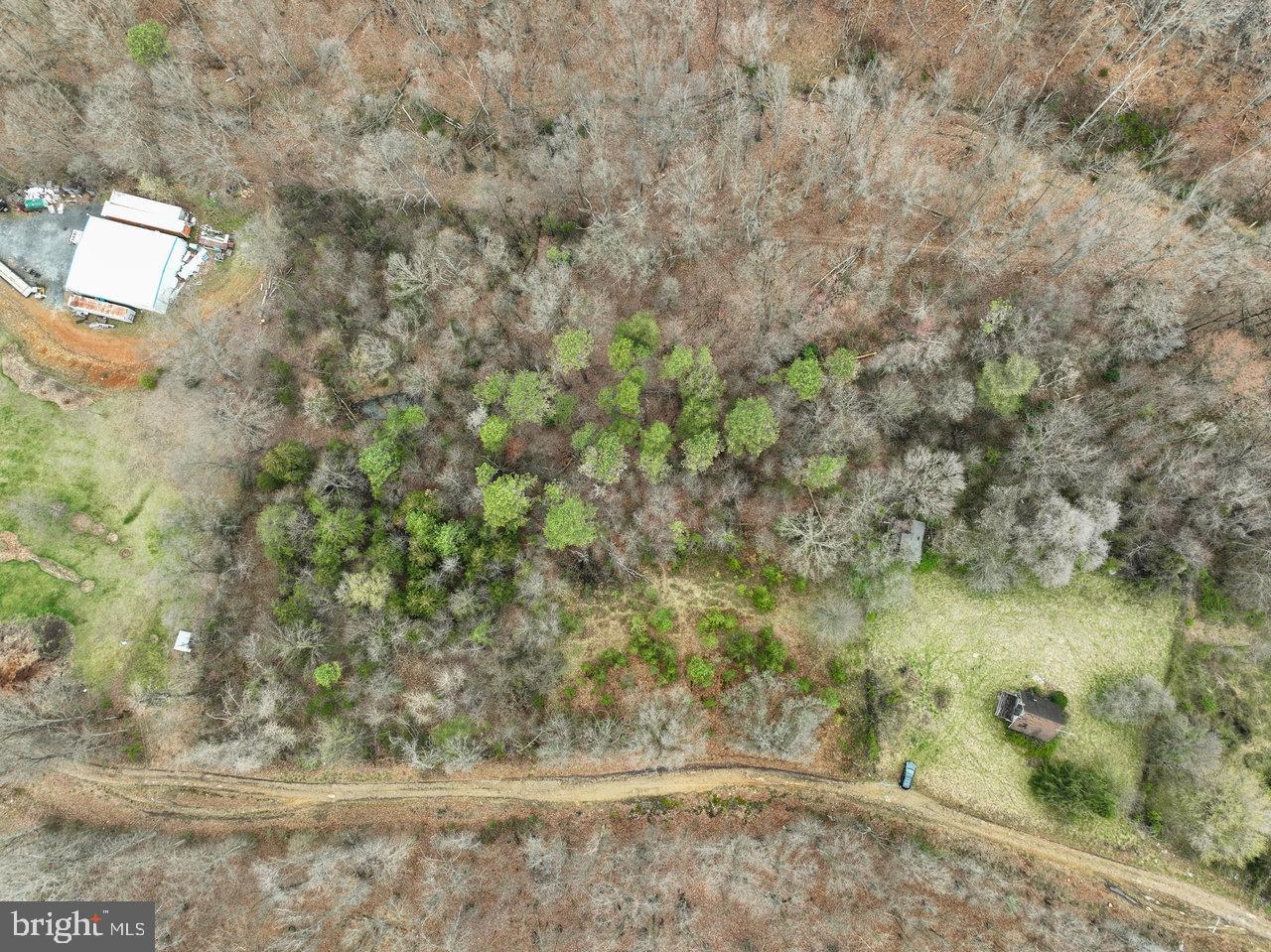 533 RAILROAD AVE, SHENANDOAH, Virginia 22849, 1 Bedroom Bedrooms, 2 Rooms Rooms,1 BathroomBathrooms,Residential,For sale,533 RAILROAD AVE,VAPA2005862 MLS # VAPA2005862