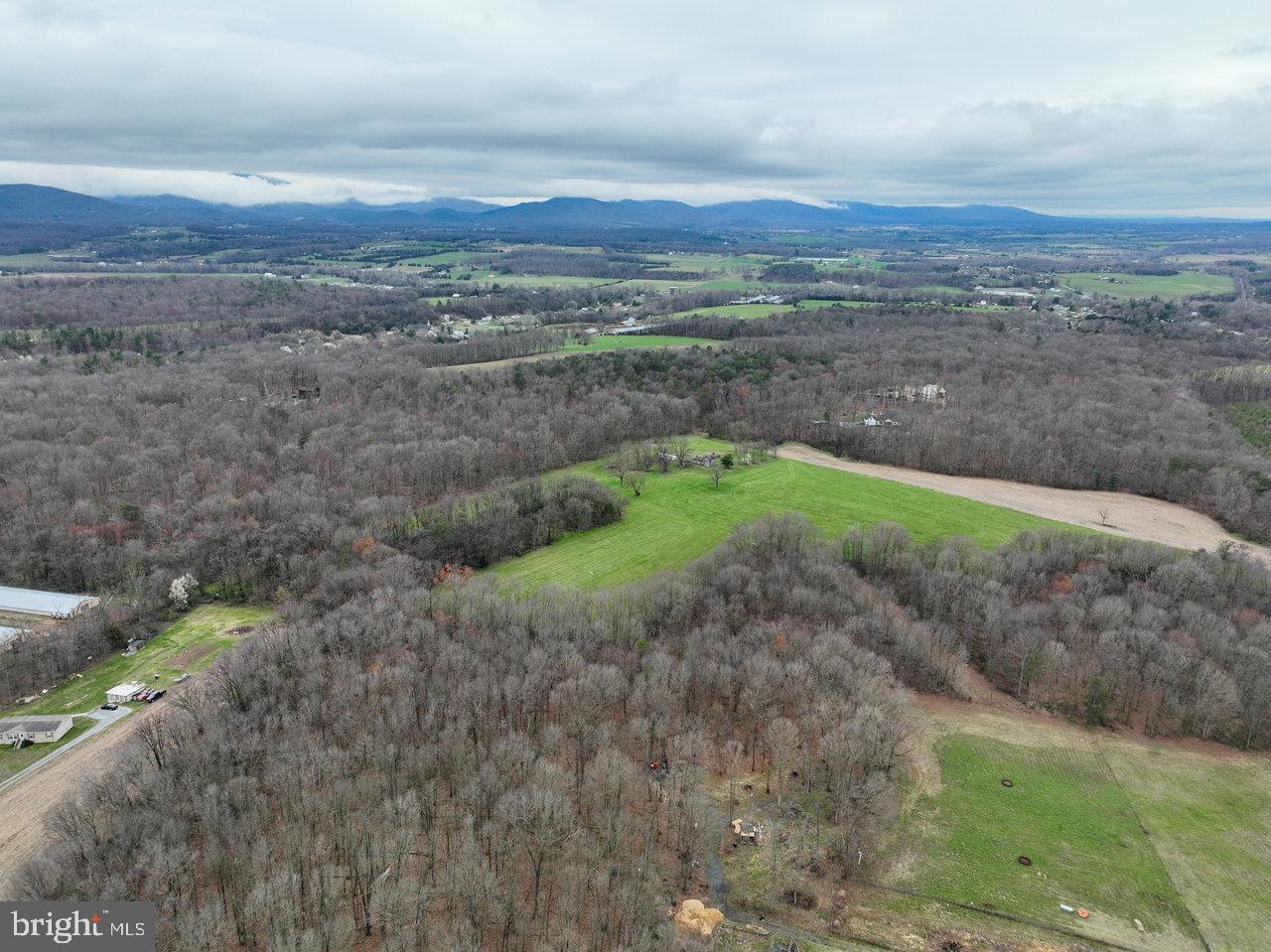 533 RAILROAD AVE, SHENANDOAH, Virginia 22849, 1 Bedroom Bedrooms, 2 Rooms Rooms,1 BathroomBathrooms,Residential,For sale,533 RAILROAD AVE,VAPA2005862 MLS # VAPA2005862