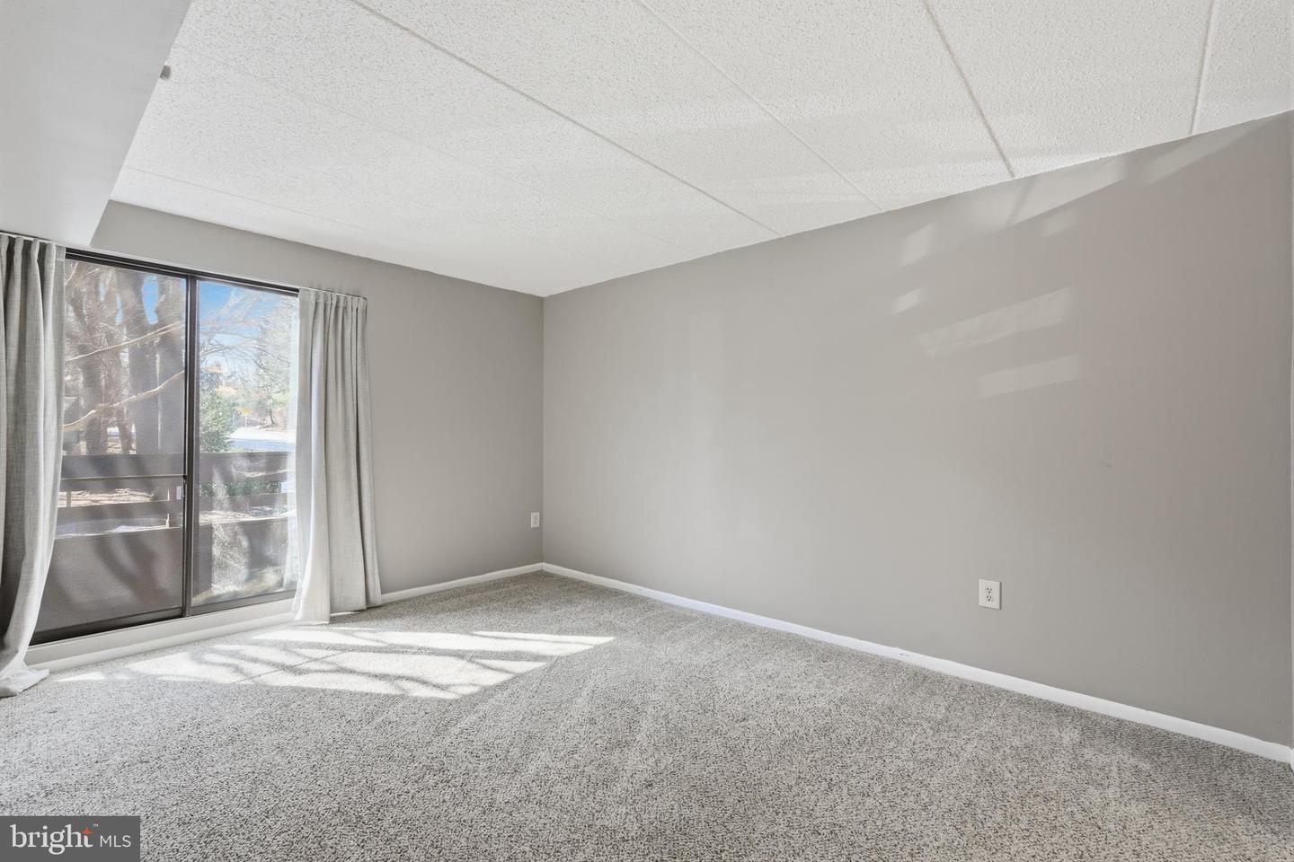 11566 ROLLING GREEN CT #12/200A, RESTON, Virginia 20191, 2 Bedrooms Bedrooms, ,2 BathroomsBathrooms,Residential,For sale,11566 ROLLING GREEN CT #12/200A,VAFX2285750 MLS # VAFX2285750