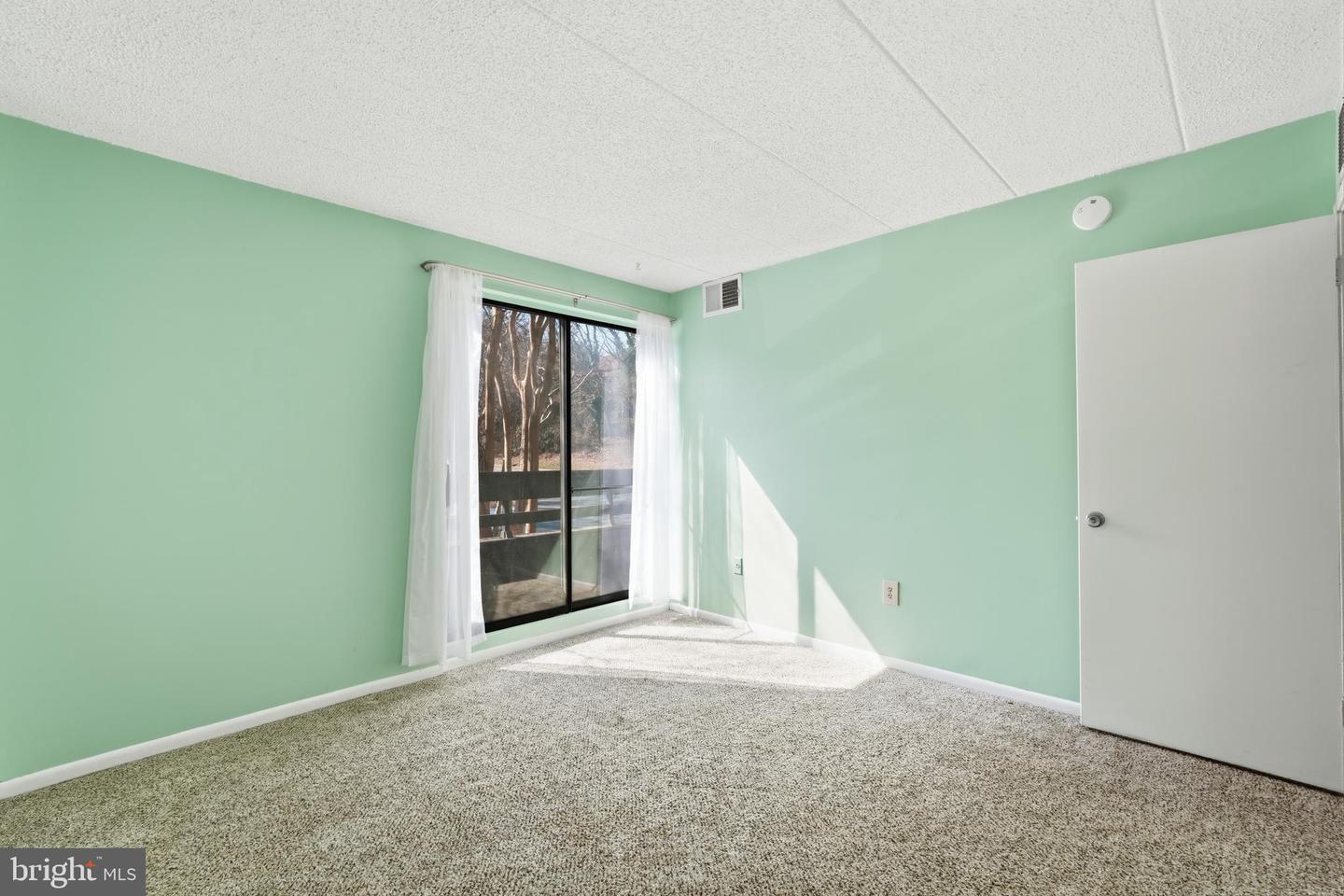 11566 ROLLING GREEN CT #12/200A, RESTON, Virginia 20191, 2 Bedrooms Bedrooms, ,2 BathroomsBathrooms,Residential,For sale,11566 ROLLING GREEN CT #12/200A,VAFX2285750 MLS # VAFX2285750