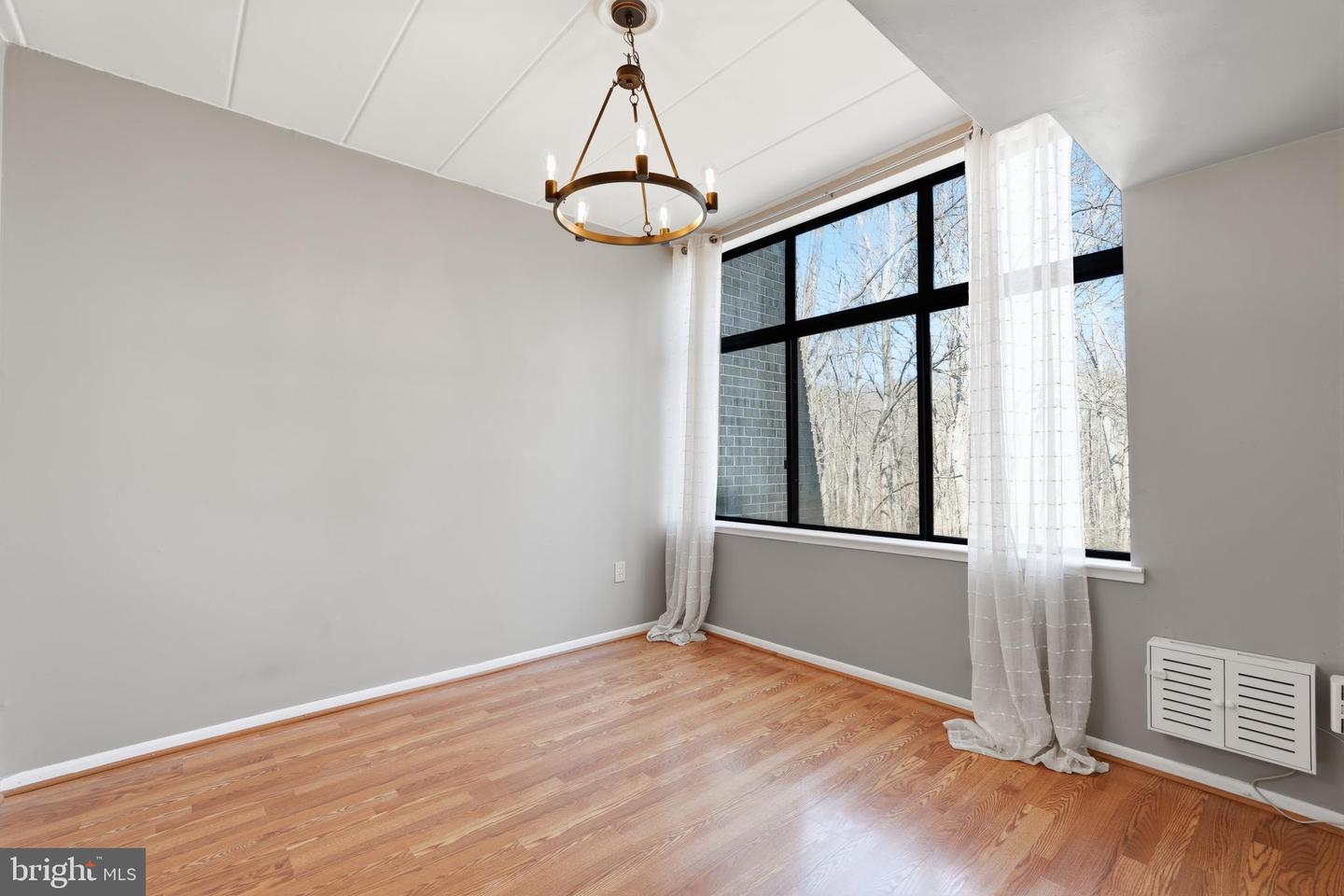 11566 ROLLING GREEN CT #12/200A, RESTON, Virginia 20191, 2 Bedrooms Bedrooms, ,2 BathroomsBathrooms,Residential,For sale,11566 ROLLING GREEN CT #12/200A,VAFX2285750 MLS # VAFX2285750