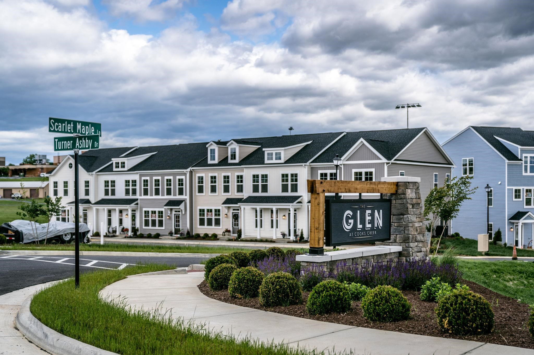 206 SCARLET MAPLE LN, BRIDGEWATER, Virginia 22812, 3 Bedrooms Bedrooms, ,2 BathroomsBathrooms,Residential,The Glen at Cooks Creek,206 SCARLET MAPLE LN,673801 MLS # 673801