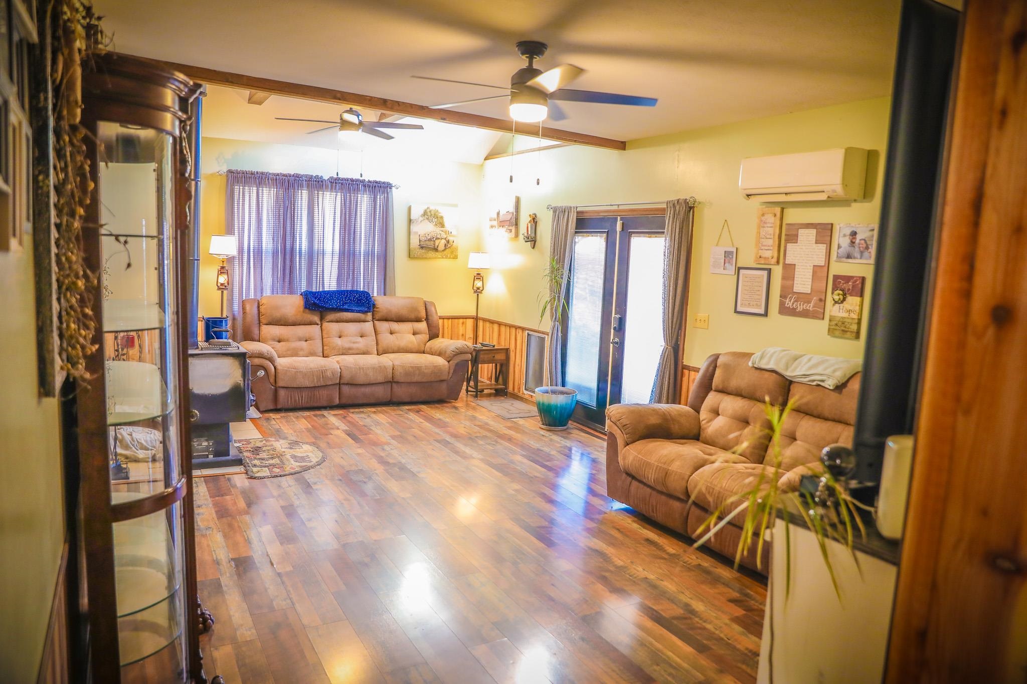 11 TWO WOOD LN, STAUNTON, Virginia 24401, 4 Bedrooms Bedrooms, ,2 BathroomsBathrooms,Residential,11 TWO WOOD LN,673811 MLS # 673811 11 TWO WOOD LN, STAUNTON, Virginia 24401, 4 Bedrooms Bedrooms, ,2 BathroomsBathrooms,Residential,11 TWO WOOD LN,673811 MLS # 673811