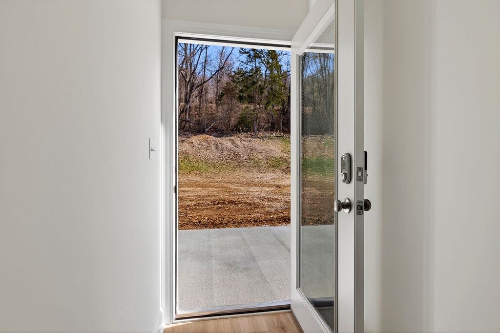 1301 EAST MAIN ST, WAYNESBORO, Virginia 22980, 3 Bedrooms Bedrooms, ,2 BathroomsBathrooms,Residential,1301 EAST MAIN ST,673813 MLS # 673813