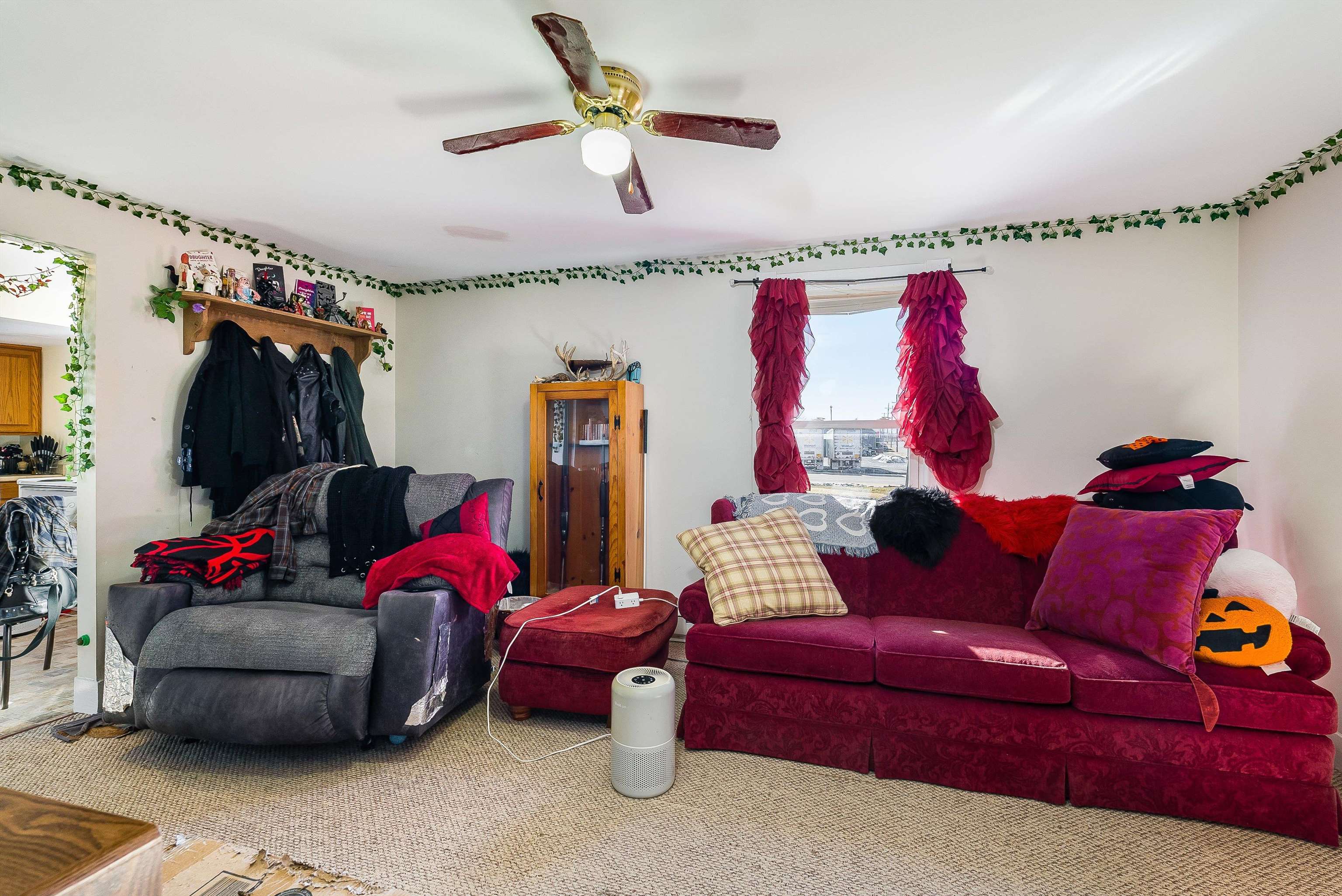 1012 E MAIN ST, LURAY, Virginia 22835, 2 Bedrooms Bedrooms, ,1 BathroomBathrooms,Residential,1012 E MAIN ST,673814 MLS # 673814