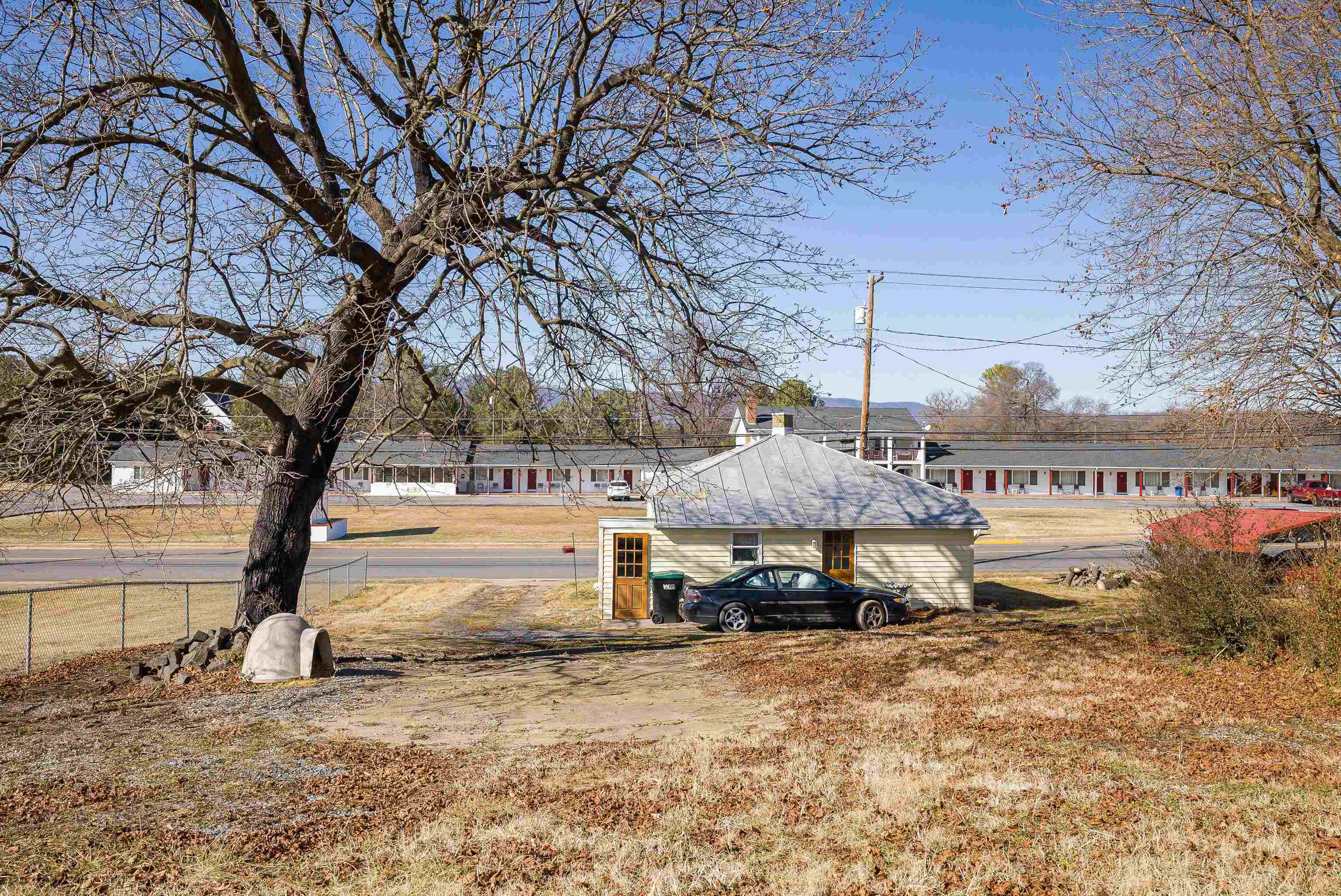 1012 E MAIN ST, LURAY, Virginia 22835, 2 Bedrooms Bedrooms, ,1 BathroomBathrooms,Residential,1012 E MAIN ST,673814 MLS # 673814