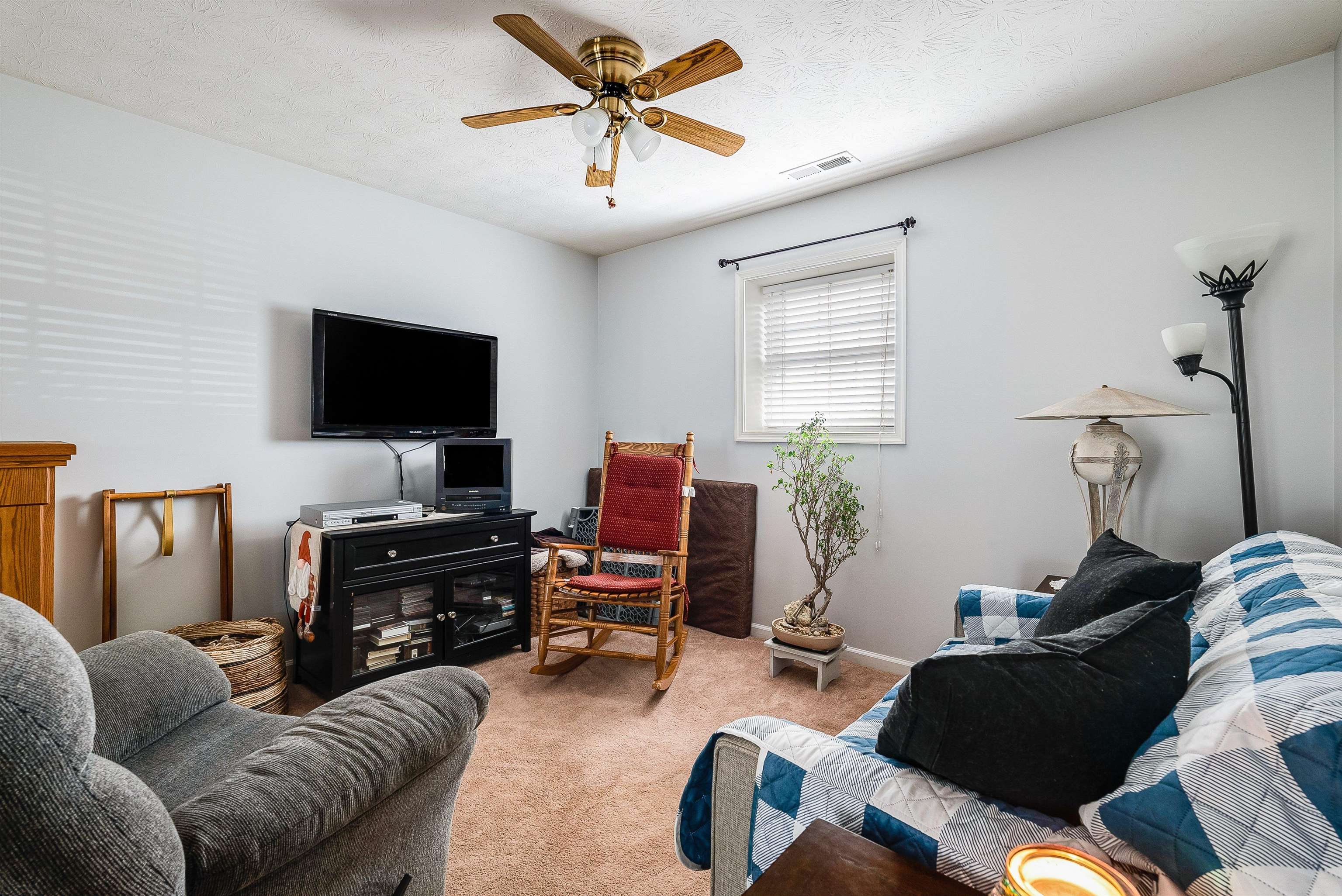 9437 MILLET CIR, MCGAHEYSVILLE, Virginia 22840, 3 Bedrooms Bedrooms, ,2 BathroomsBathrooms,Residential,9437 MILLET CIR,673815 MLS # 673815 9437 MILLET CIR, MCGAHEYSVILLE, Virginia 22840, 3 Bedrooms Bedrooms, ,2 BathroomsBathrooms,Residential,9437 MILLET CIR,673815 MLS # 673815