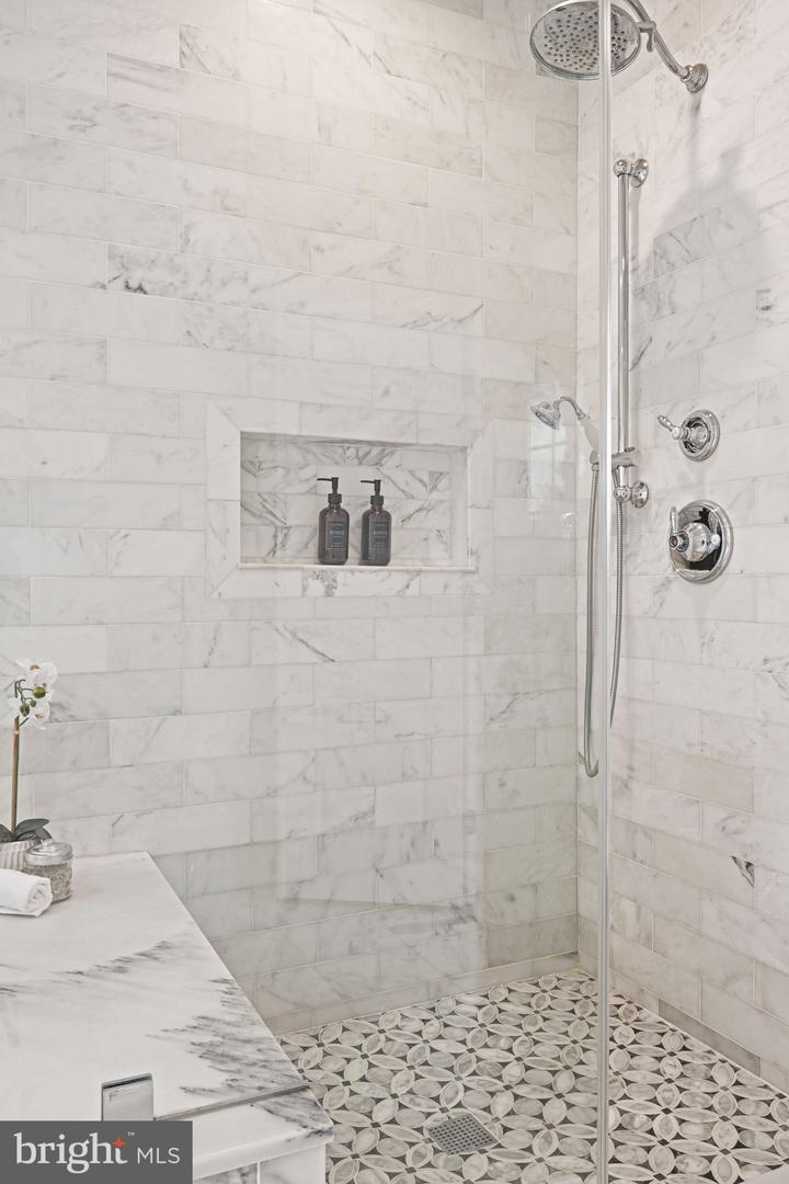 1228 PROVIDENCE TER, MCLEAN, Virginia 22101, 6 Bedrooms Bedrooms, ,6 BathroomsBathrooms,Residential,For sale,1228 PROVIDENCE TER,VAFX2286868 MLS # VAFX2286868 1228 PROVIDENCE TER, MCLEAN, Virginia 22101, 6 Bedrooms Bedrooms, ,6 BathroomsBathrooms,Residential,For sale,1228 PROVIDENCE TER,VAFX2286868 MLS # VAFX2286868