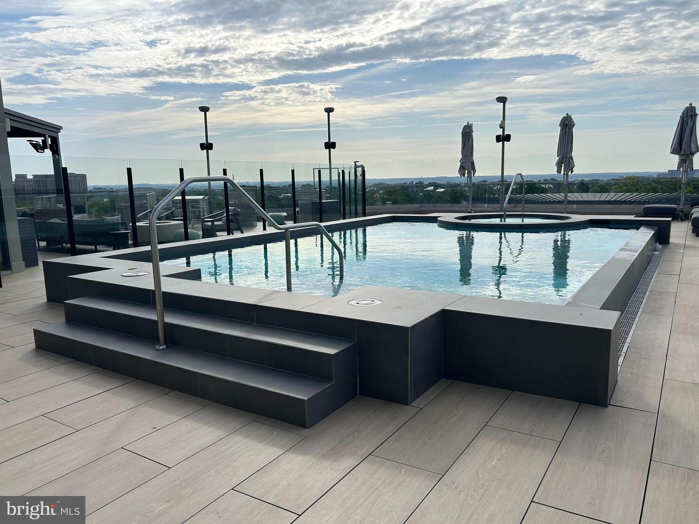 1021 N GARFIELD ST #629, ARLINGTON, Virginia 22201, 1 Bedroom Bedrooms, ,1 BathroomBathrooms,Residential,For sale,1021 N GARFIELD ST #629,VAAR2067978 MLS # VAAR2067978