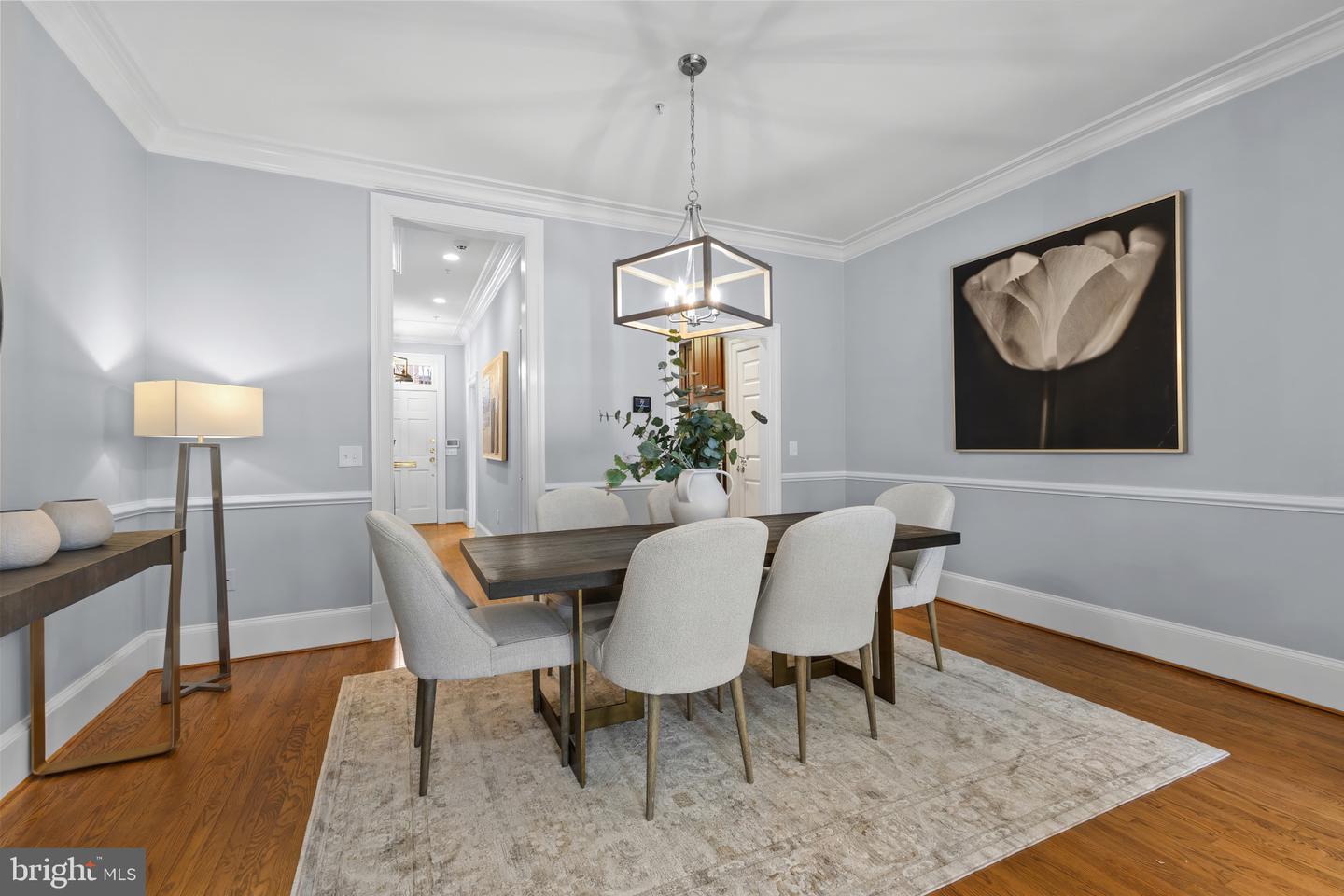 116 N COLUMBUS ST, ALEXANDRIA, Virginia 22314, 3 Bedrooms Bedrooms, ,3 BathroomsBathrooms,Residential,For sale,116 N COLUMBUS ST,VAAX2053510 MLS # VAAX2053510