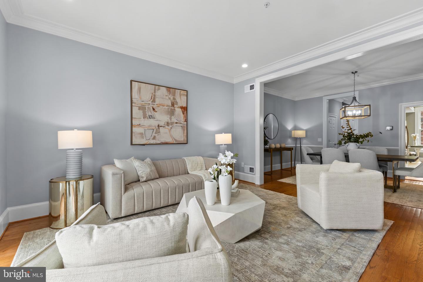 116 N COLUMBUS ST, ALEXANDRIA, Virginia 22314, 3 Bedrooms Bedrooms, ,3 BathroomsBathrooms,Residential,For sale,116 N COLUMBUS ST,VAAX2053510 MLS # VAAX2053510