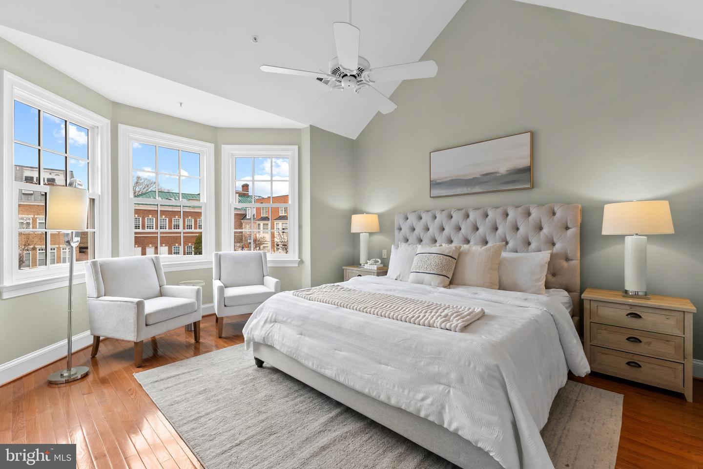 116 N COLUMBUS ST, ALEXANDRIA, Virginia 22314, 3 Bedrooms Bedrooms, ,3 BathroomsBathrooms,Residential,For sale,116 N COLUMBUS ST,VAAX2053510 MLS # VAAX2053510