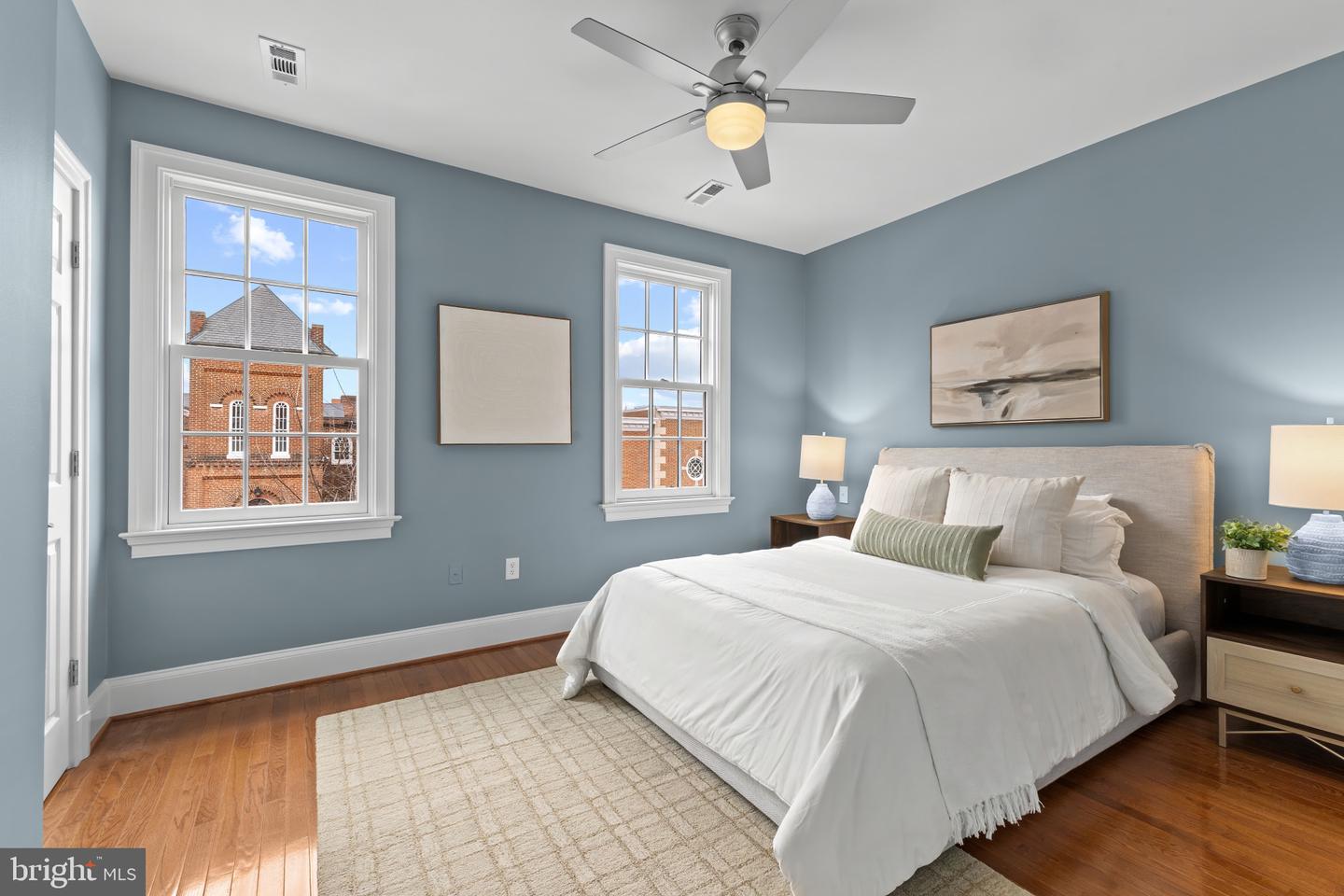 116 N COLUMBUS ST, ALEXANDRIA, Virginia 22314, 3 Bedrooms Bedrooms, ,3 BathroomsBathrooms,Residential,For sale,116 N COLUMBUS ST,VAAX2053510 MLS # VAAX2053510