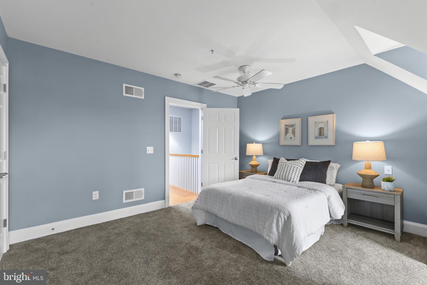 116 N COLUMBUS ST, ALEXANDRIA, Virginia 22314, 3 Bedrooms Bedrooms, ,3 BathroomsBathrooms,Residential,For sale,116 N COLUMBUS ST,VAAX2053510 MLS # VAAX2053510