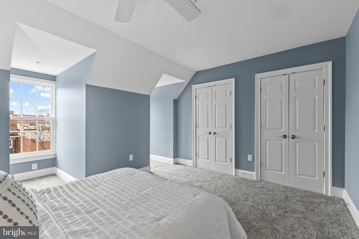 116 N COLUMBUS ST, ALEXANDRIA, Virginia 22314, 3 Bedrooms Bedrooms, ,3 BathroomsBathrooms,Residential,For sale,116 N COLUMBUS ST,VAAX2053510 MLS # VAAX2053510