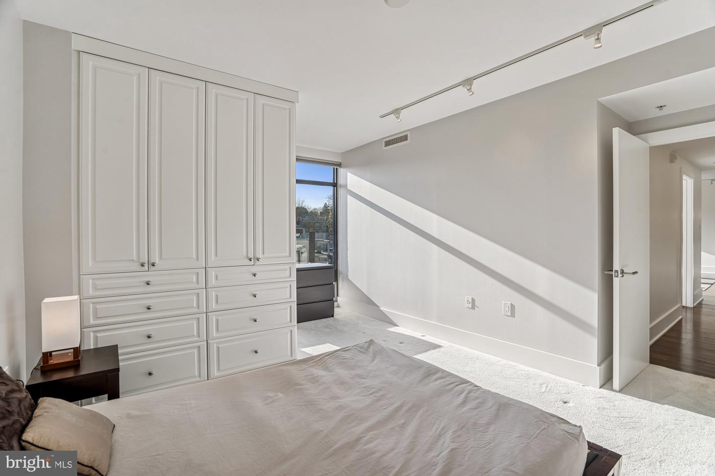 2818 CONNECTICUT AVE NW #502, WASHINGTON, District Of Columbia 20008, 2 Bedrooms Bedrooms, ,2 BathroomsBathrooms,Residential,For sale,2818 CONNECTICUT AVE NW #502,DCDC2244514 MLS # DCDC2244514 2818 CONNECTICUT AVE NW #502, WASHINGTON, District Of Columbia 20008, 2 Bedrooms Bedrooms, ,2 BathroomsBathrooms,Residential,For sale,2818 CONNECTICUT AVE NW #502,DCDC2244514 MLS # DCDC2244514