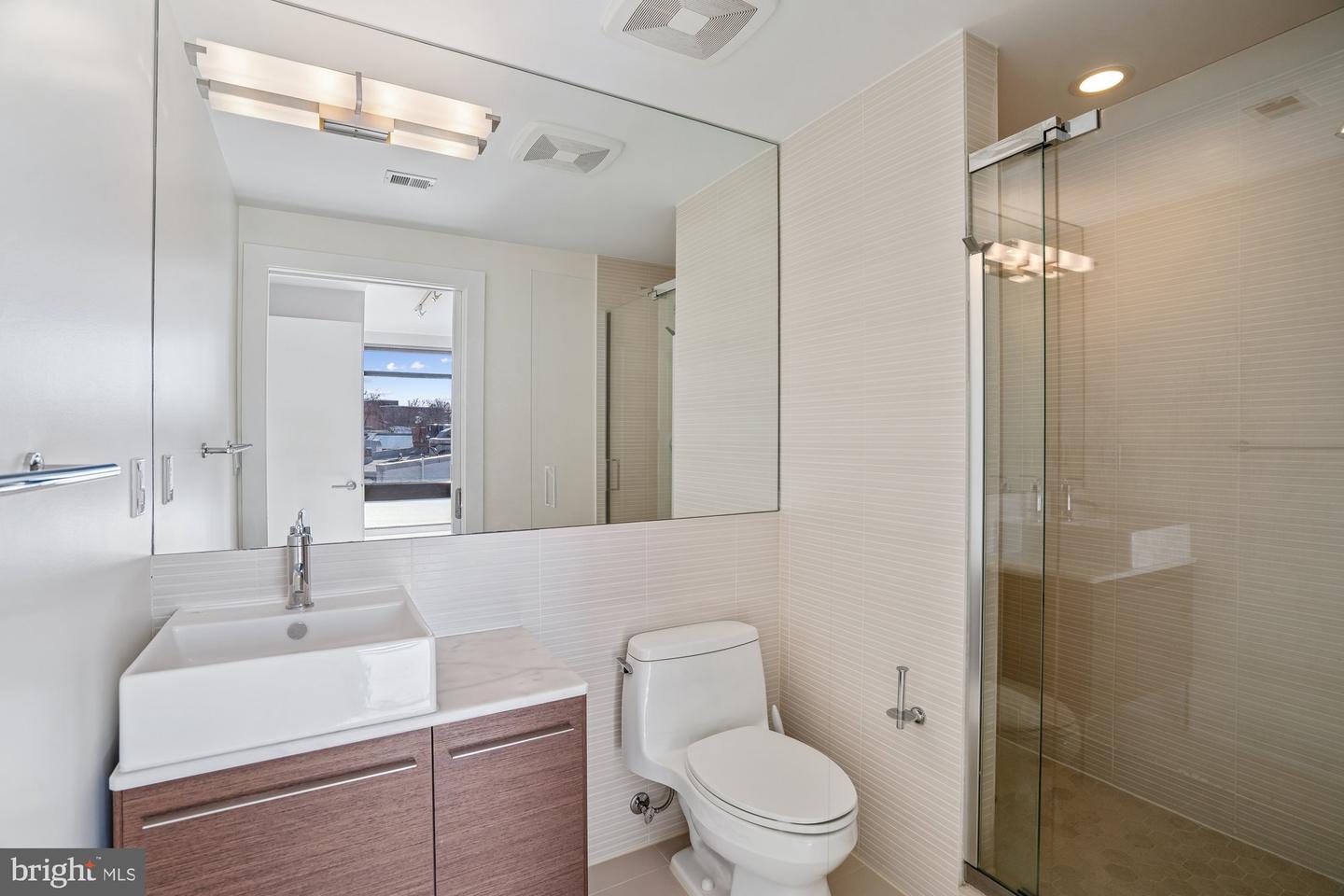 2818 CONNECTICUT AVE NW #502, WASHINGTON, District Of Columbia 20008, 2 Bedrooms Bedrooms, ,2 BathroomsBathrooms,Residential,For sale,2818 CONNECTICUT AVE NW #502,DCDC2244514 MLS # DCDC2244514 2818 CONNECTICUT AVE NW #502, WASHINGTON, District Of Columbia 20008, 2 Bedrooms Bedrooms, ,2 BathroomsBathrooms,Residential,For sale,2818 CONNECTICUT AVE NW #502,DCDC2244514 MLS # DCDC2244514