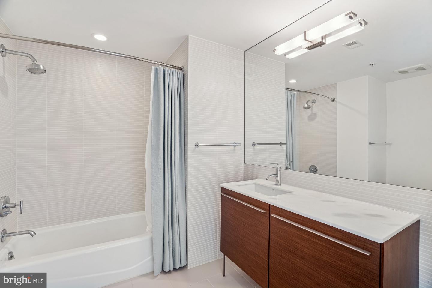 2818 CONNECTICUT AVE NW #502, WASHINGTON, District Of Columbia 20008, 2 Bedrooms Bedrooms, ,2 BathroomsBathrooms,Residential,For sale,2818 CONNECTICUT AVE NW #502,DCDC2244514 MLS # DCDC2244514 2818 CONNECTICUT AVE NW #502, WASHINGTON, District Of Columbia 20008, 2 Bedrooms Bedrooms, ,2 BathroomsBathrooms,Residential,For sale,2818 CONNECTICUT AVE NW #502,DCDC2244514 MLS # DCDC2244514