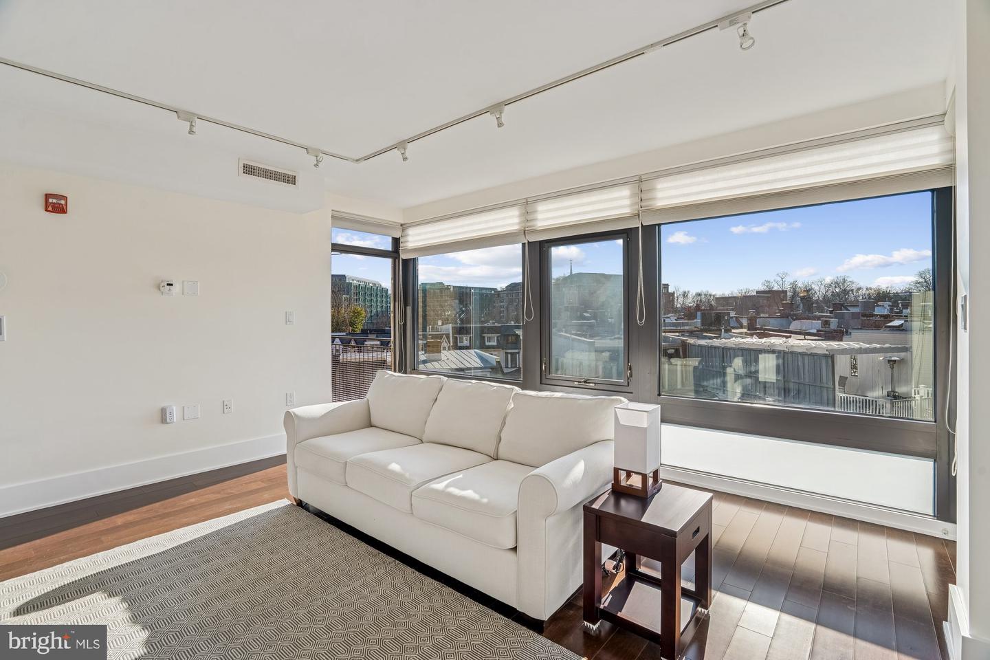 2818 CONNECTICUT AVE NW #502, WASHINGTON, District Of Columbia 20008, 2 Bedrooms Bedrooms, ,2 BathroomsBathrooms,Residential,For sale,2818 CONNECTICUT AVE NW #502,DCDC2244514 MLS # DCDC2244514 2818 CONNECTICUT AVE NW #502, WASHINGTON, District Of Columbia 20008, 2 Bedrooms Bedrooms, ,2 BathroomsBathrooms,Residential,For sale,2818 CONNECTICUT AVE NW #502,DCDC2244514 MLS # DCDC2244514