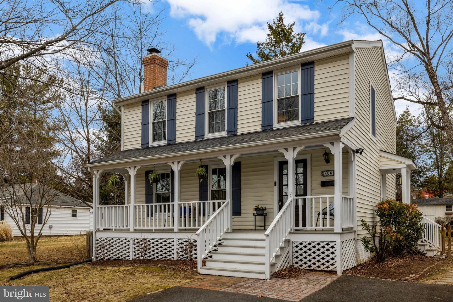 406 BLUE RIDGE AVE NE, LEESBURG, Virginia 20176, 4 Bedrooms Bedrooms, ,3 BathroomsBathrooms,Residential,For sale,406 BLUE RIDGE AVE NE,VALO2115754 MLS # VALO2115754