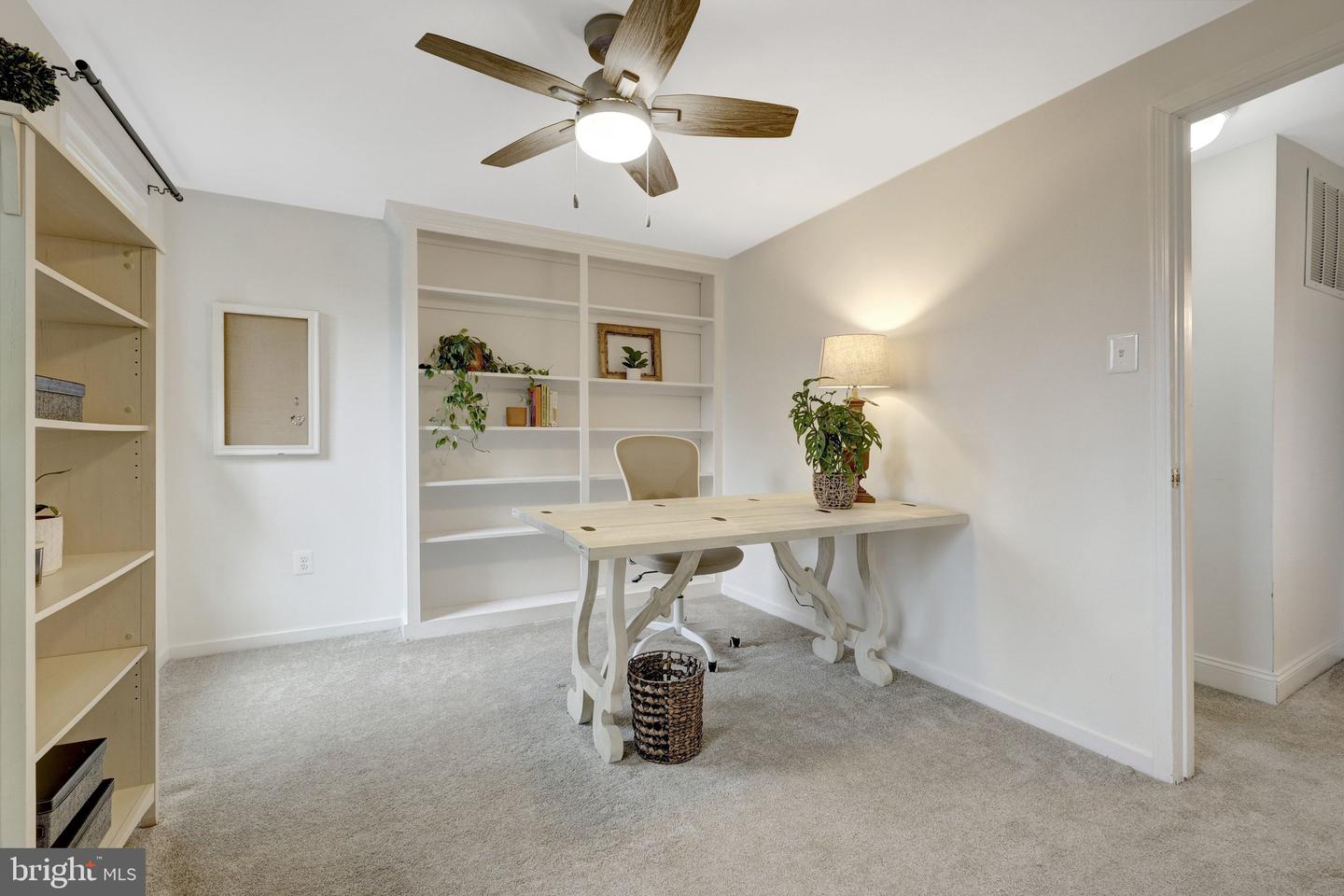 406 BLUE RIDGE AVE NE, LEESBURG, Virginia 20176, 4 Bedrooms Bedrooms, ,3 BathroomsBathrooms,Residential,For sale,406 BLUE RIDGE AVE NE,VALO2115754 MLS # VALO2115754