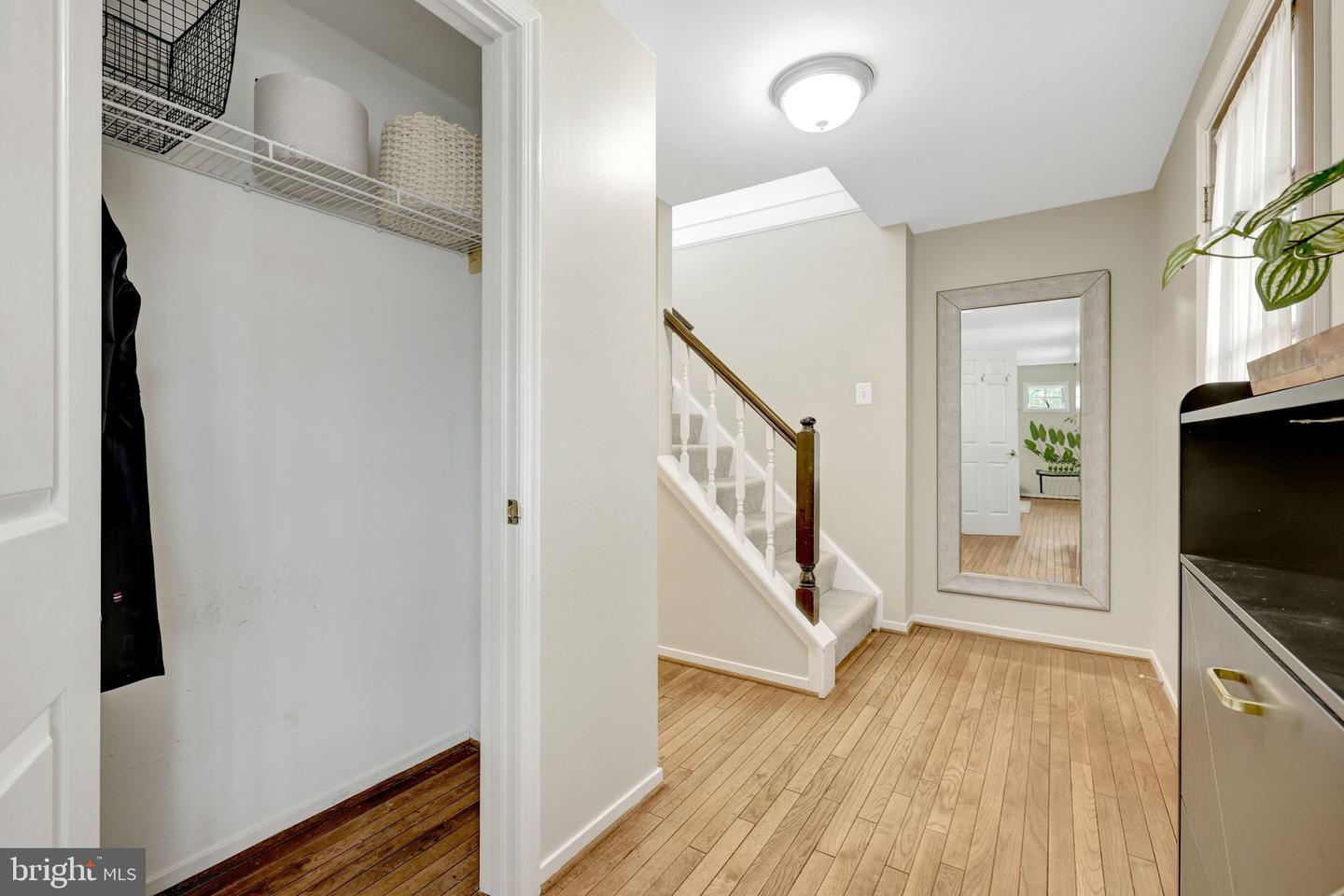 406 BLUE RIDGE AVE NE, LEESBURG, Virginia 20176, 4 Bedrooms Bedrooms, ,3 BathroomsBathrooms,Residential,For sale,406 BLUE RIDGE AVE NE,VALO2115754 MLS # VALO2115754