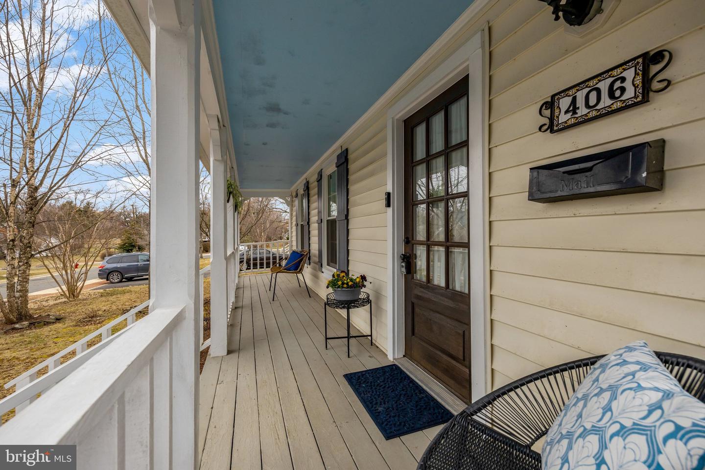 406 BLUE RIDGE AVE NE, LEESBURG, Virginia 20176, 4 Bedrooms Bedrooms, ,3 BathroomsBathrooms,Residential,For sale,406 BLUE RIDGE AVE NE,VALO2115754 MLS # VALO2115754