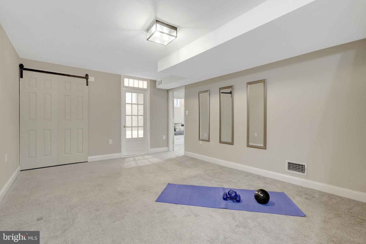 406 BLUE RIDGE AVE NE, LEESBURG, Virginia 20176, 4 Bedrooms Bedrooms, ,3 BathroomsBathrooms,Residential,For sale,406 BLUE RIDGE AVE NE,VALO2115754 MLS # VALO2115754