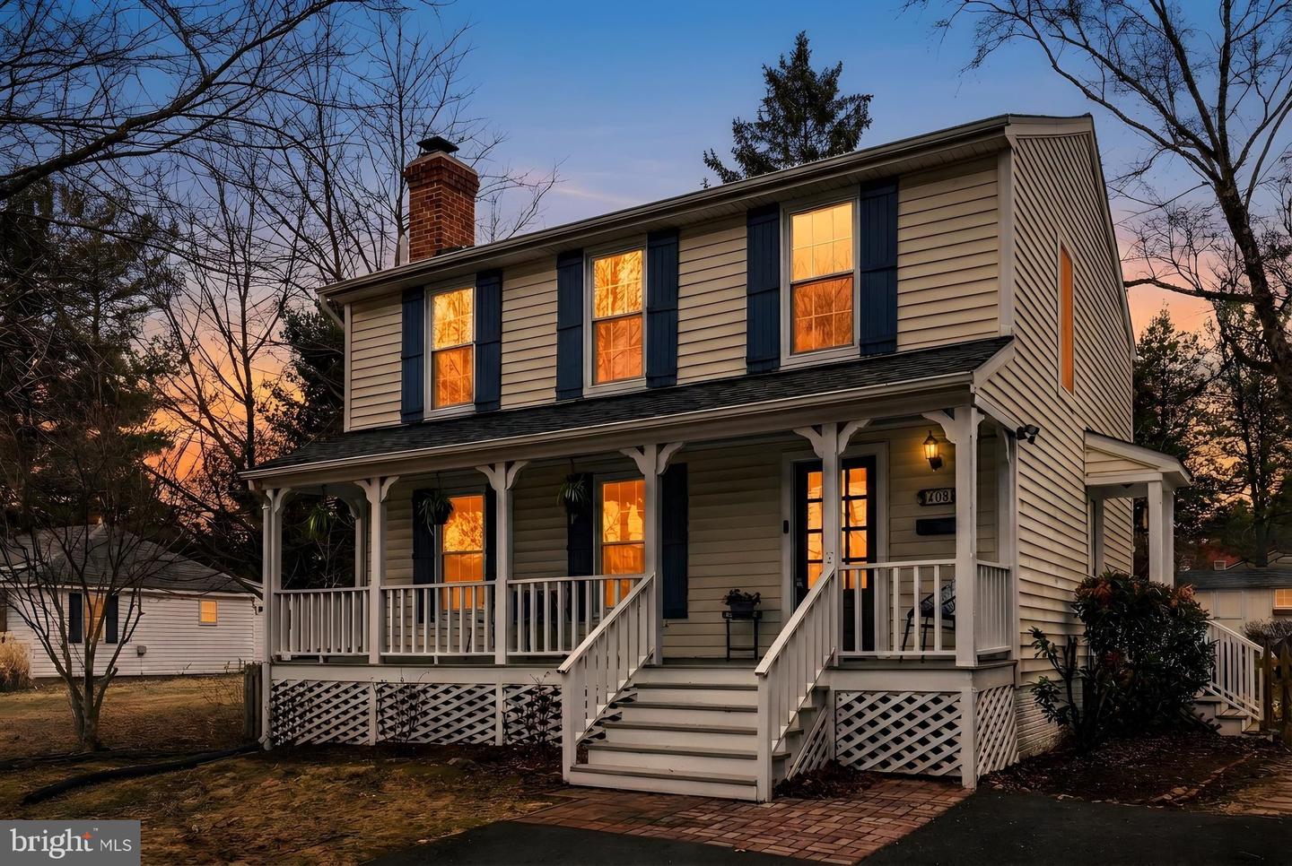 406 BLUE RIDGE AVE NE, LEESBURG, Virginia 20176, 4 Bedrooms Bedrooms, ,3 BathroomsBathrooms,Residential,For sale,406 BLUE RIDGE AVE NE,VALO2115754 MLS # VALO2115754